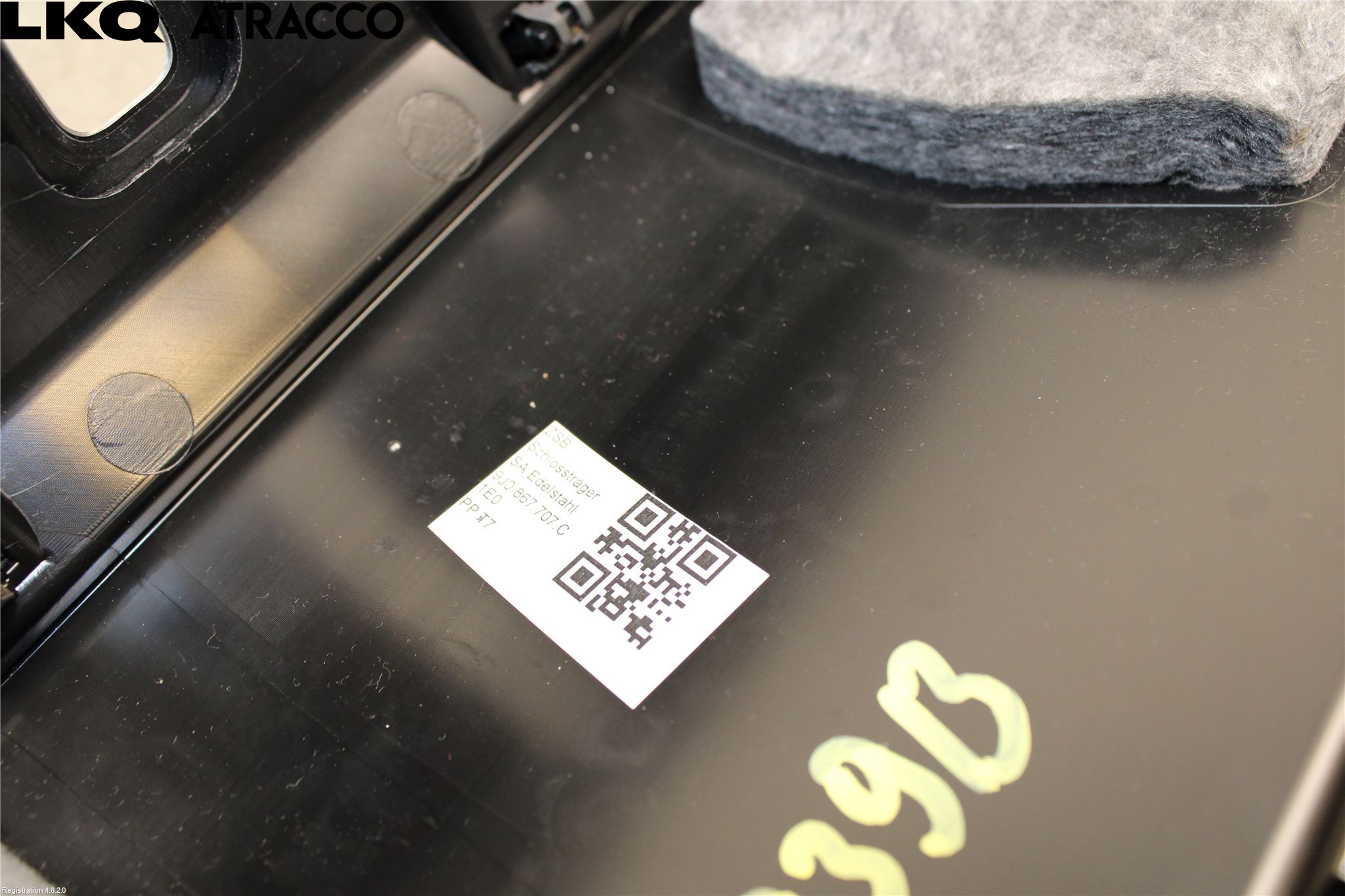 Porsche TAYCAN 20- Innr Bakluketrekk