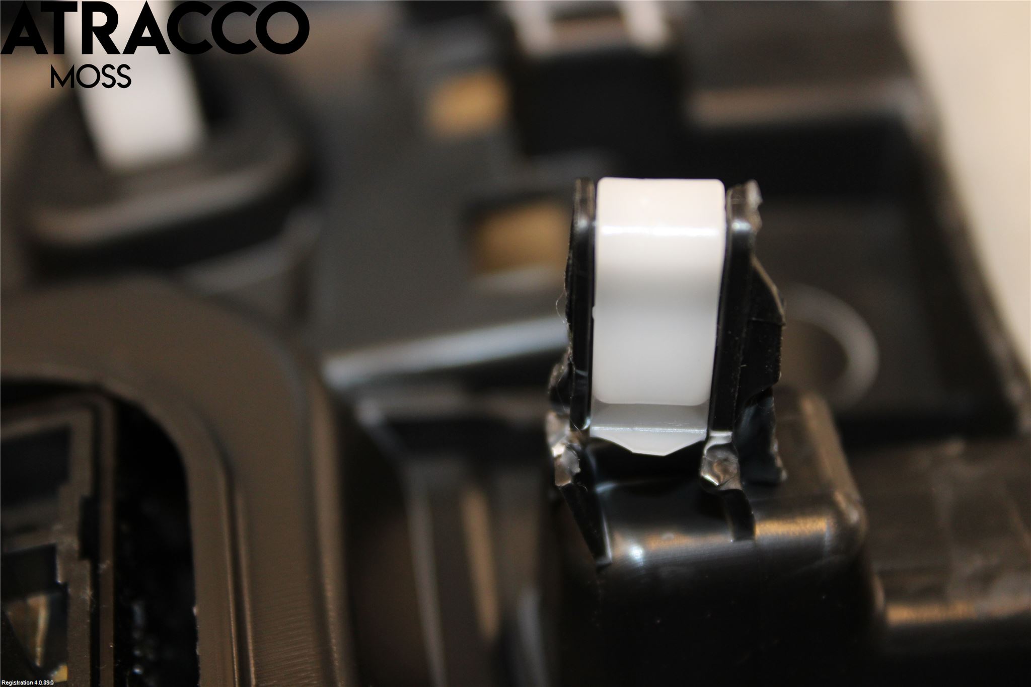 Mitsubishi OUTLANDER 13-21 Innr Konsoll-Lomme