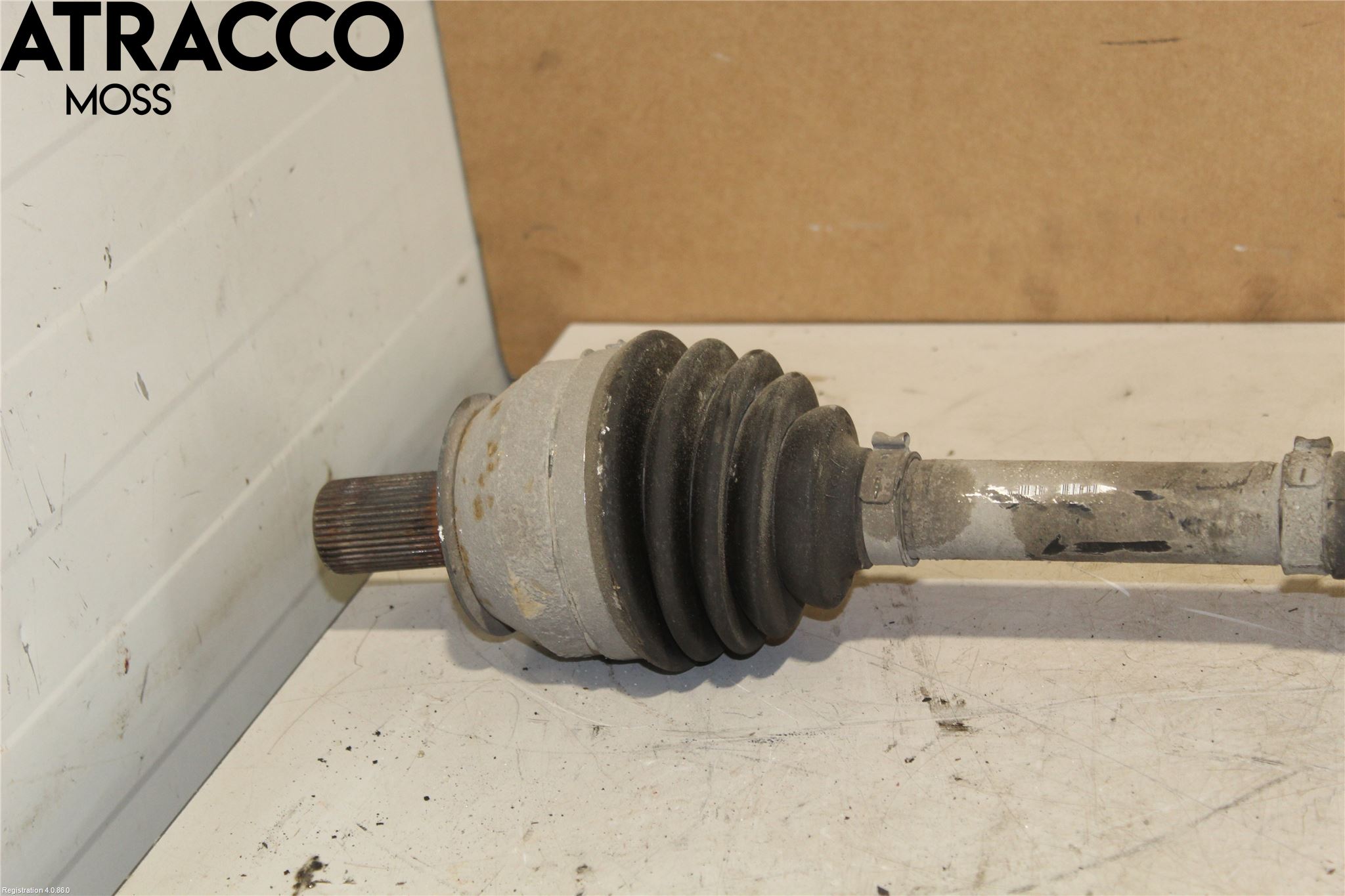 Volvo V60 11-13 Drivaksel Foran Kompl Høyre