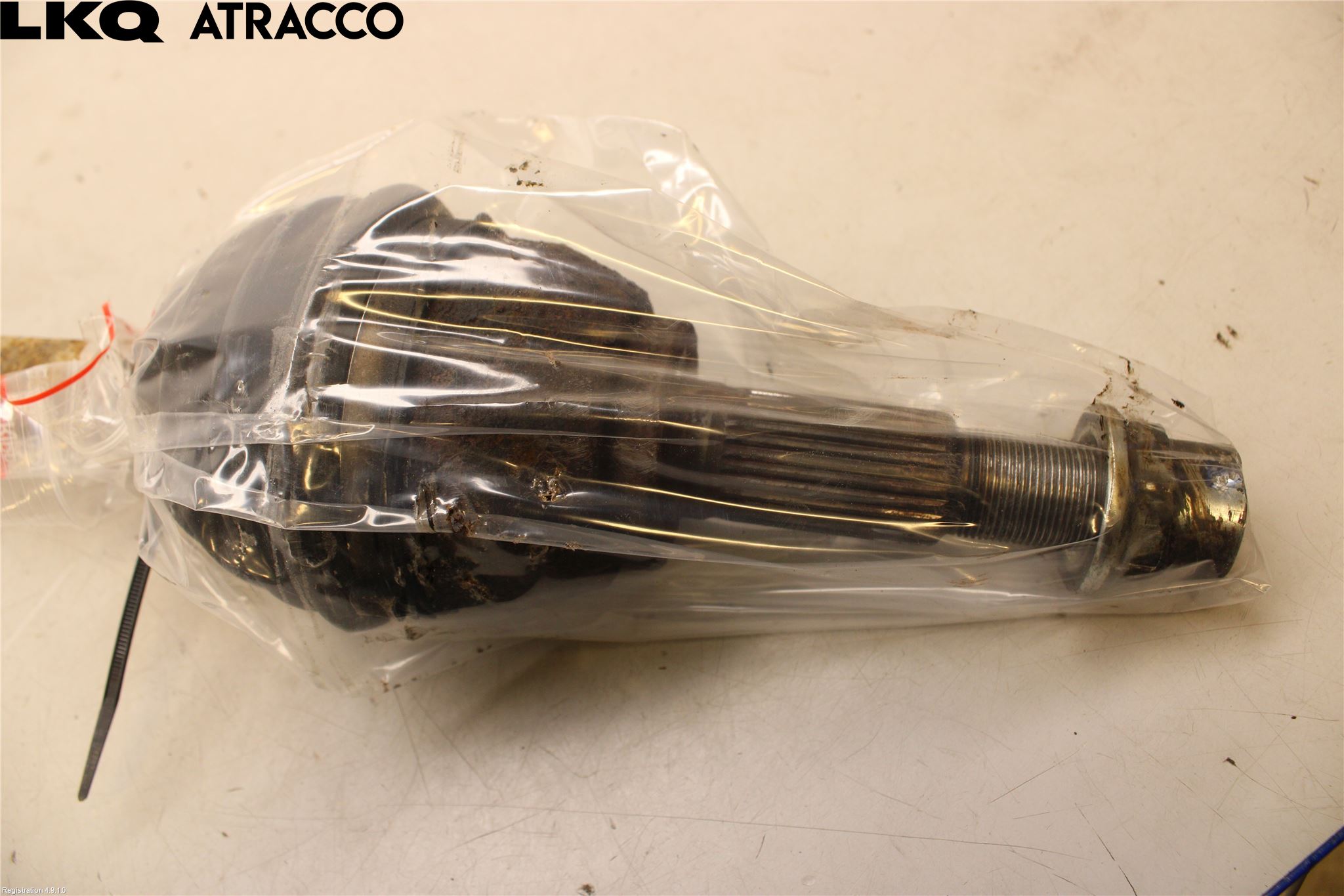 Nissan LEAF 18- Drivaksel Foran Kompl Høyre