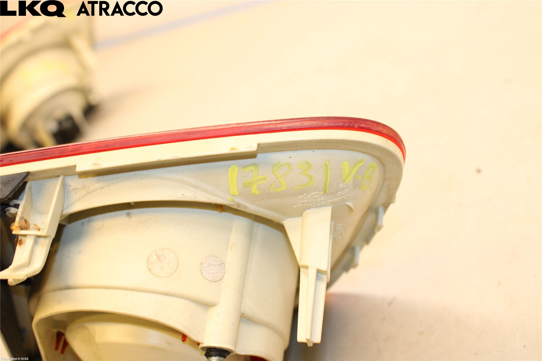 Volkswagen VW JETTA V 06-10 Baklykt Venstre  På Luke(Indre