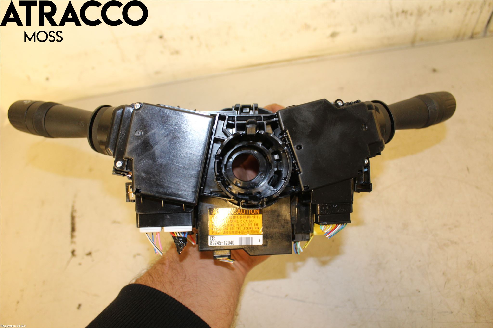 Toyota RAV4 13-18 Bryter Ratt Kombi H Og V