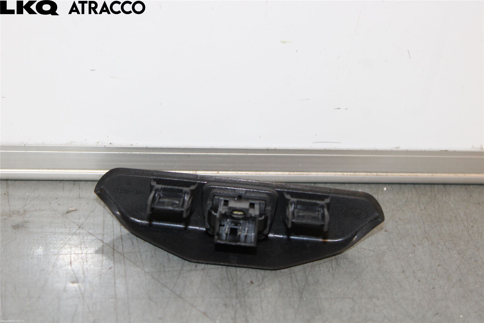 Ford TRANSIT/TOURNEO CUSTOM 13-24 Bryter Varsel (Nødblink)