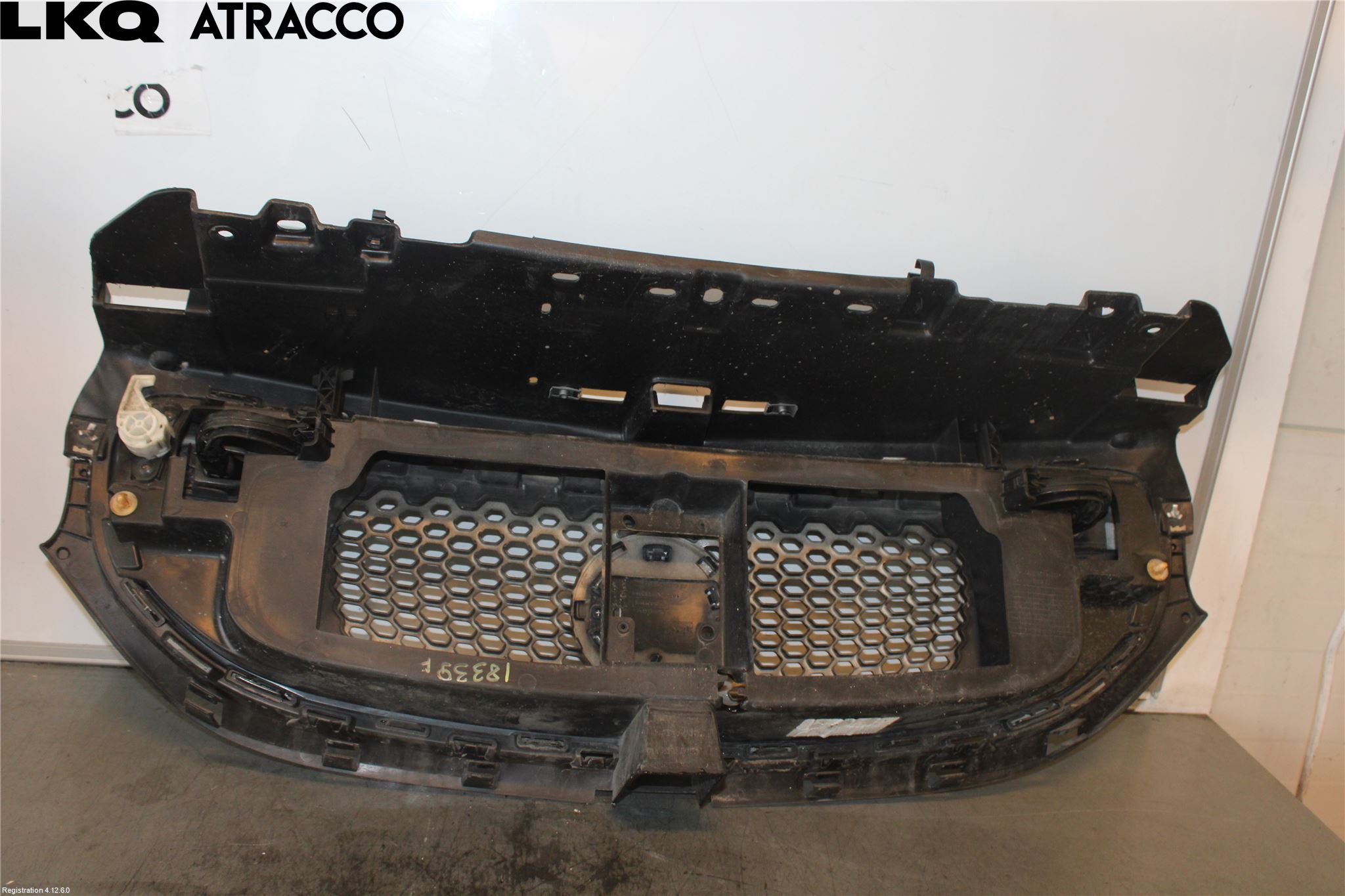 Smart FORTWO III 15-24 Grill Komplett