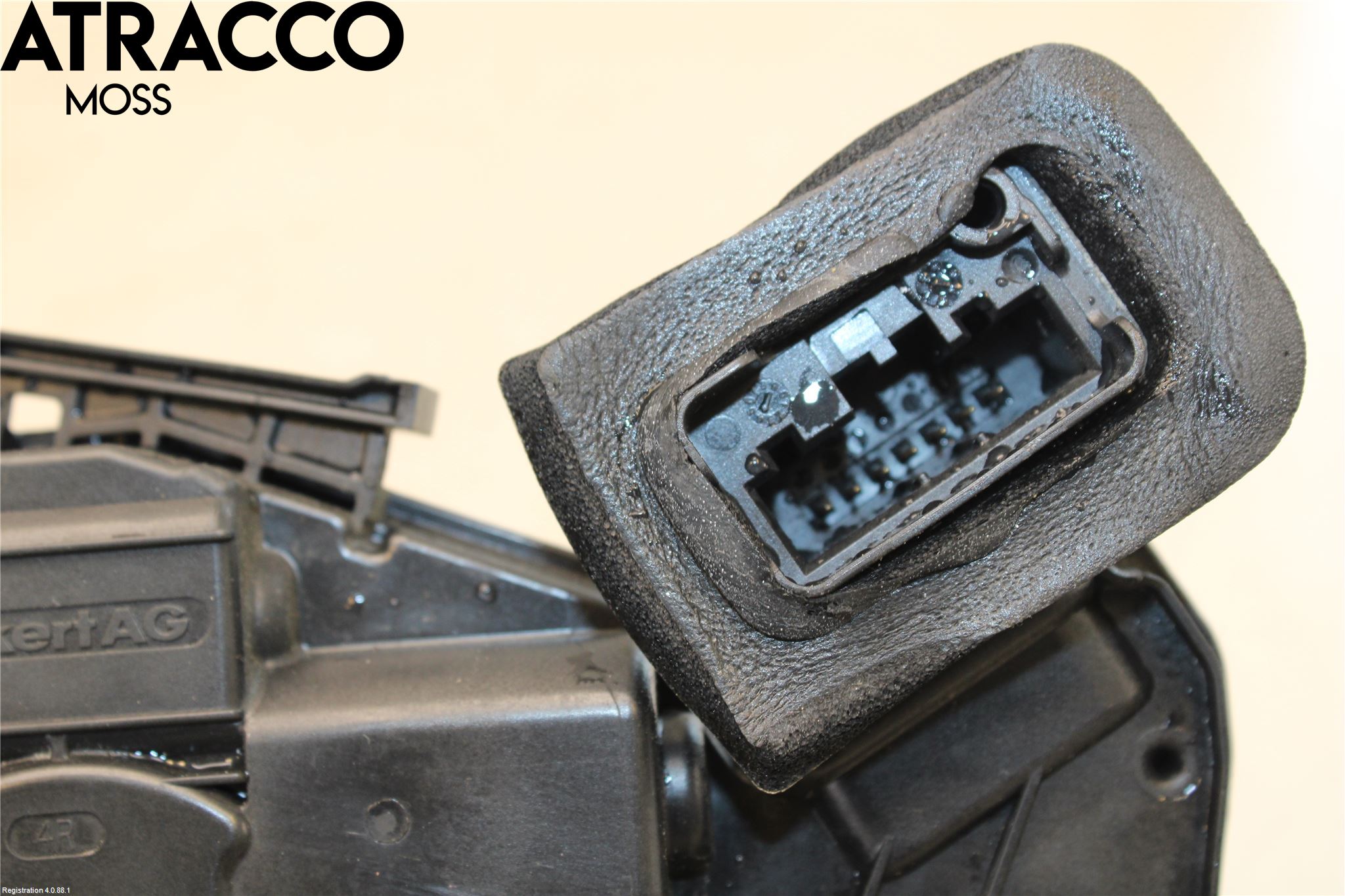 Volkswagen VW POLO 10-17 Dørlås - Låsekasse