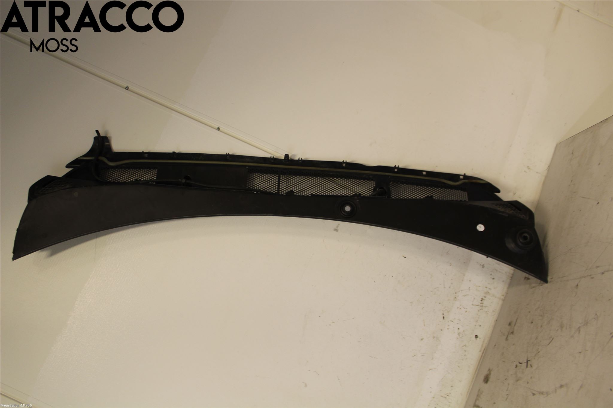 Peugeot 308 14-21 Visker Deksel-Grill-Under Frr