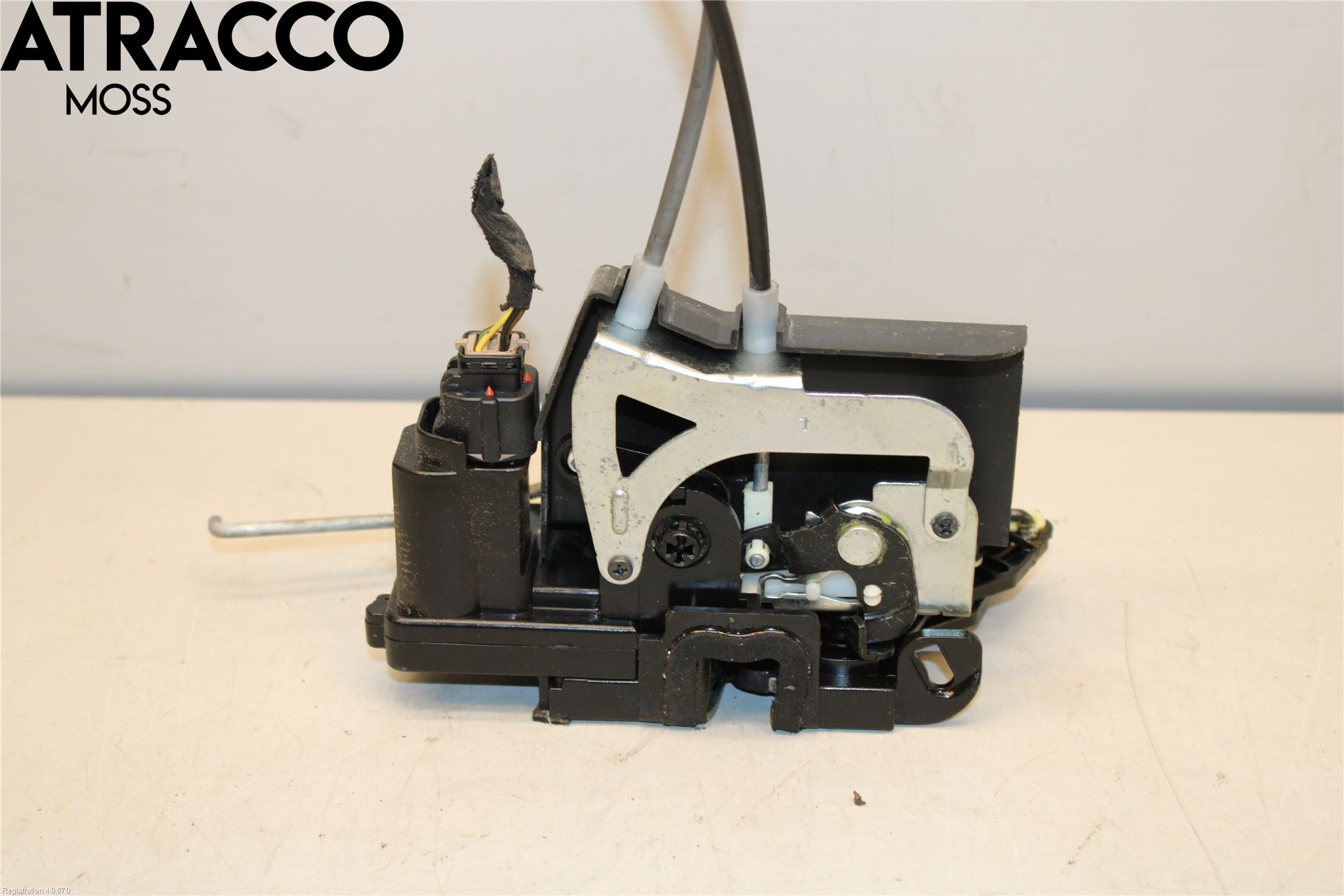 SsangYong SSANG YONG RODIUS Dørlås - Låsekasse