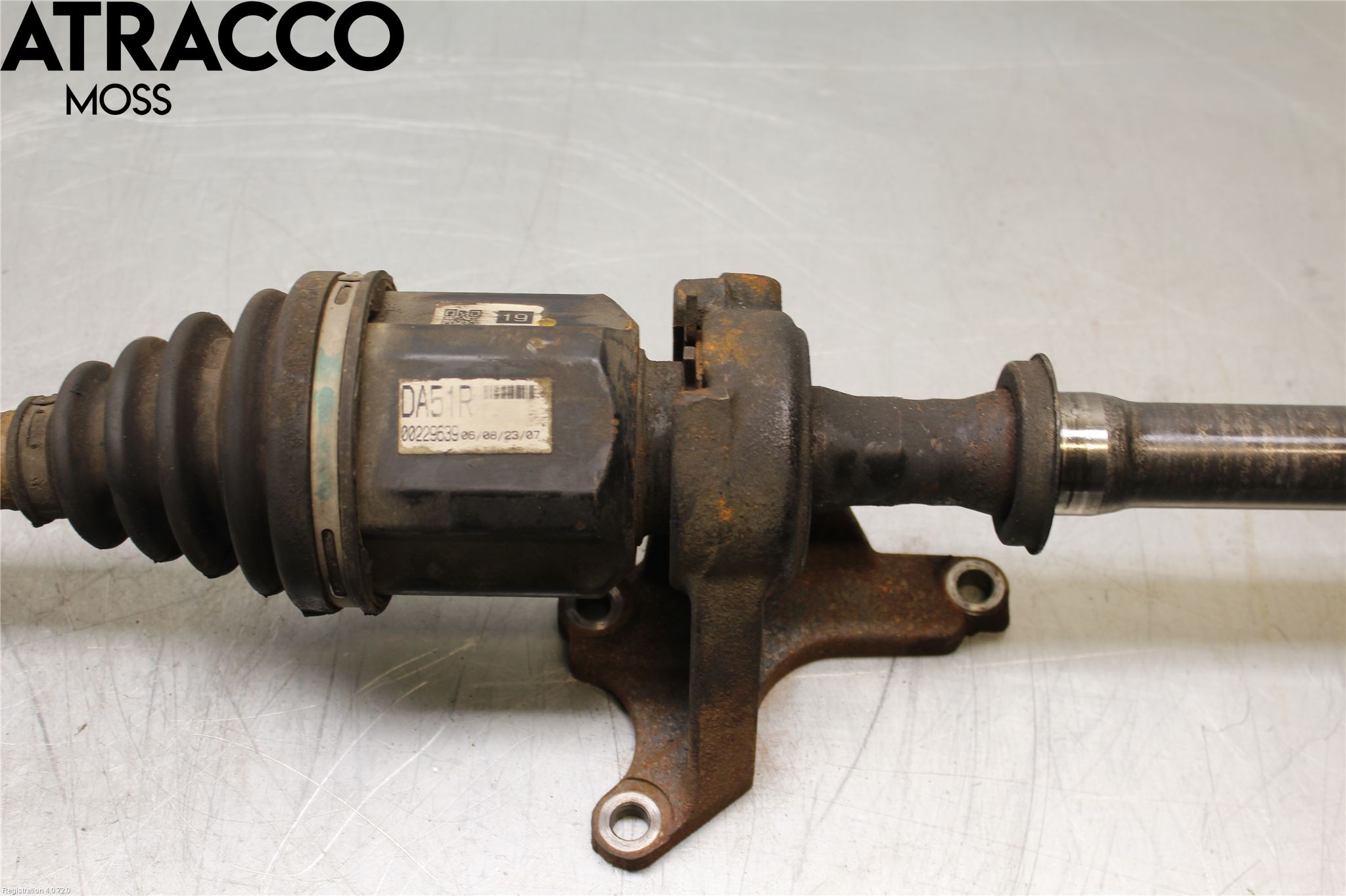 Toyota RAV 4 06-12 Drivaksel Foran Kompl Høyre