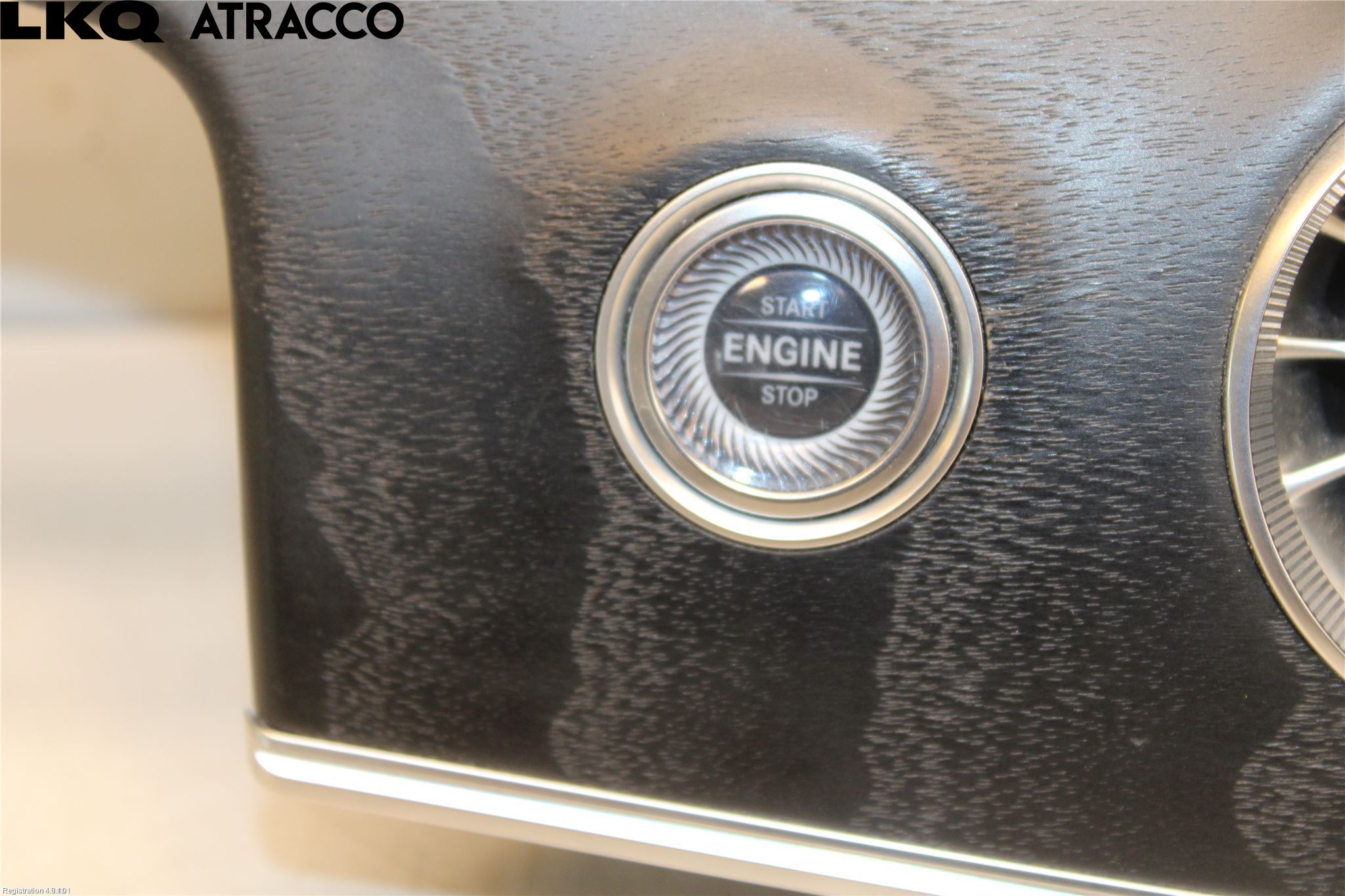 Mercedes-Benz MB E-KLASS (W213) 16-23 Dashbord Kanal - Dyse