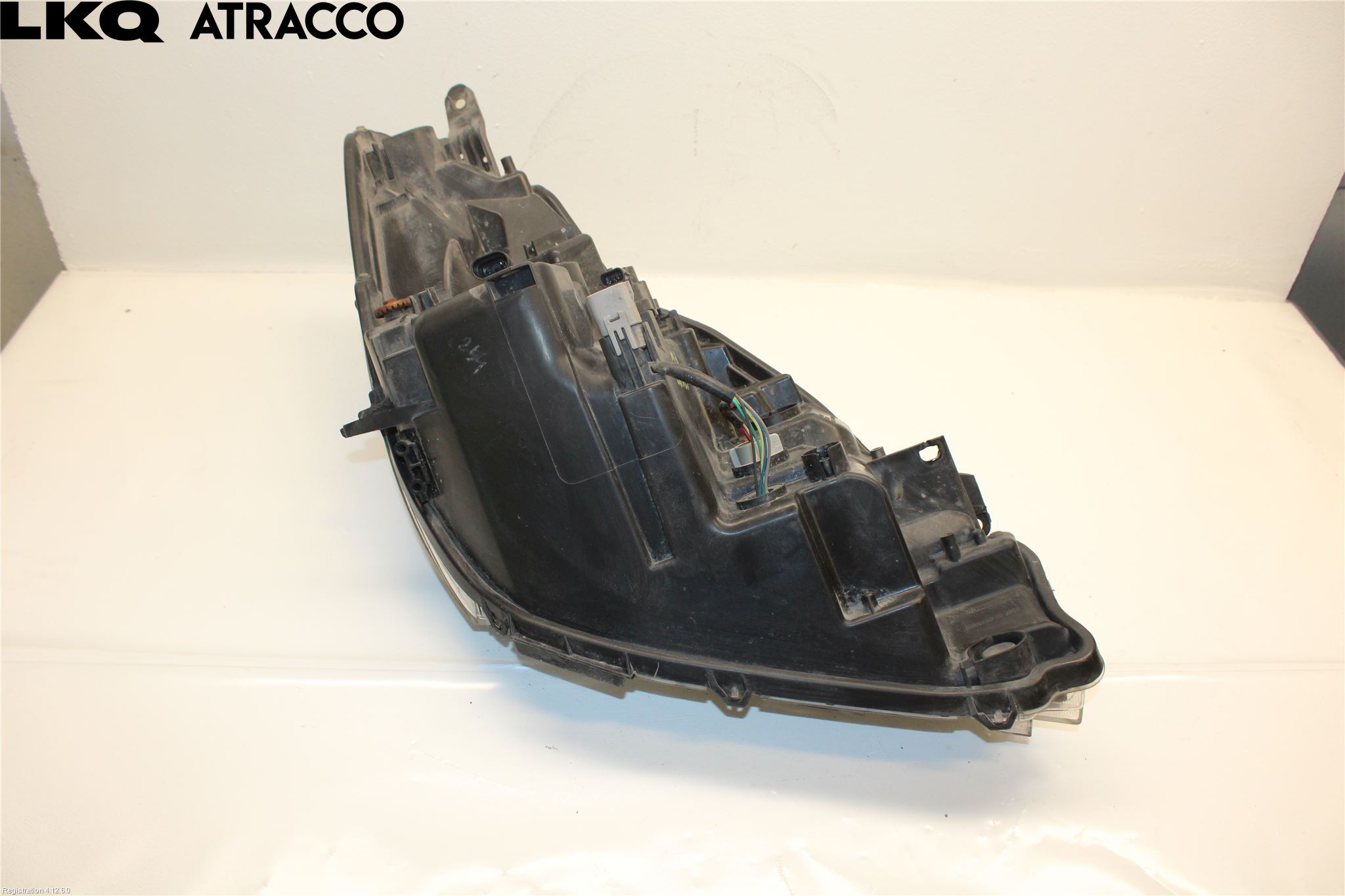 Toyota YARIS XP130 15-20 Frontlykt Venstre