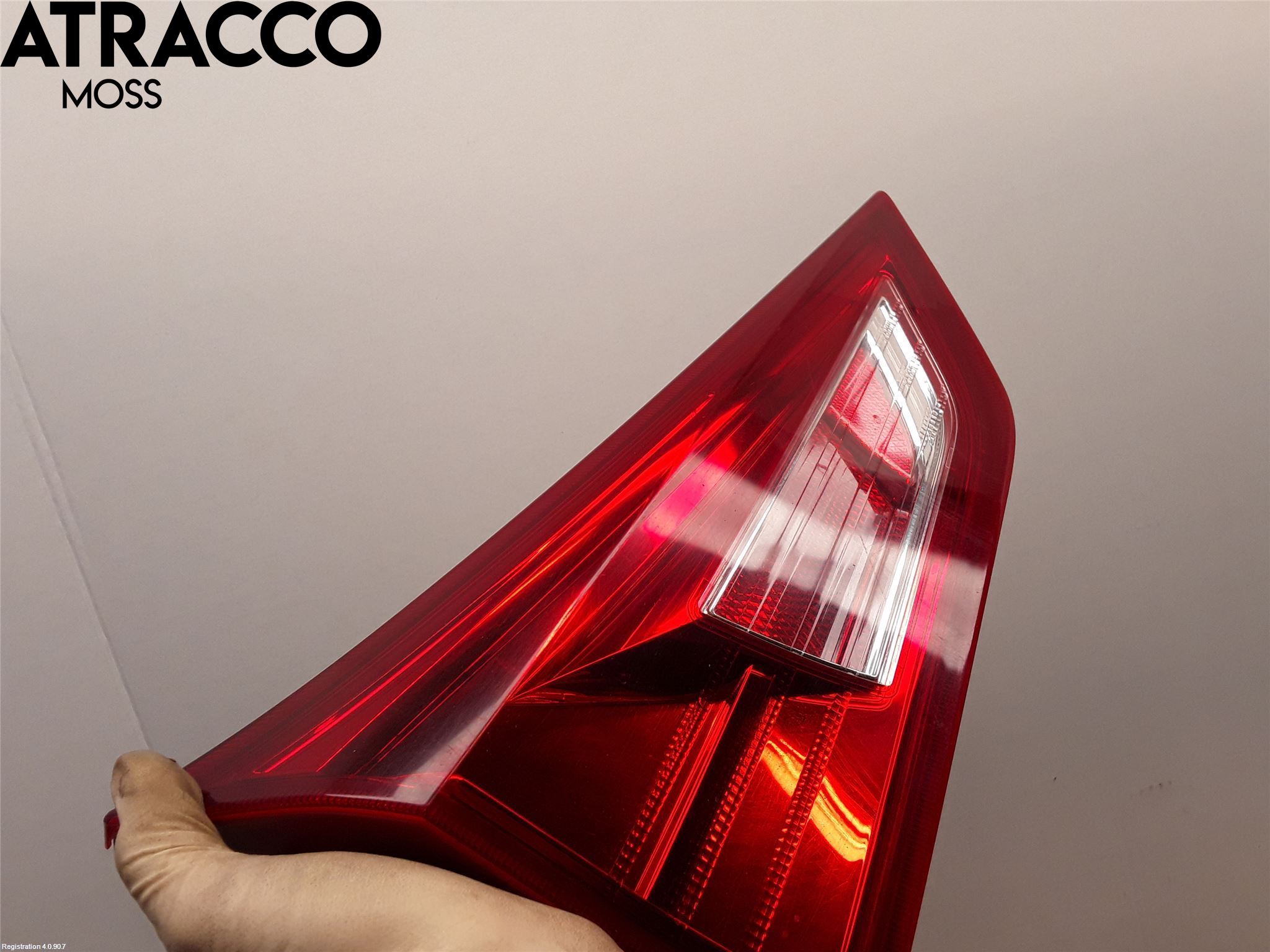 Toyota AURIS 13-19 Baklykt Venstre  På Luke(Indre