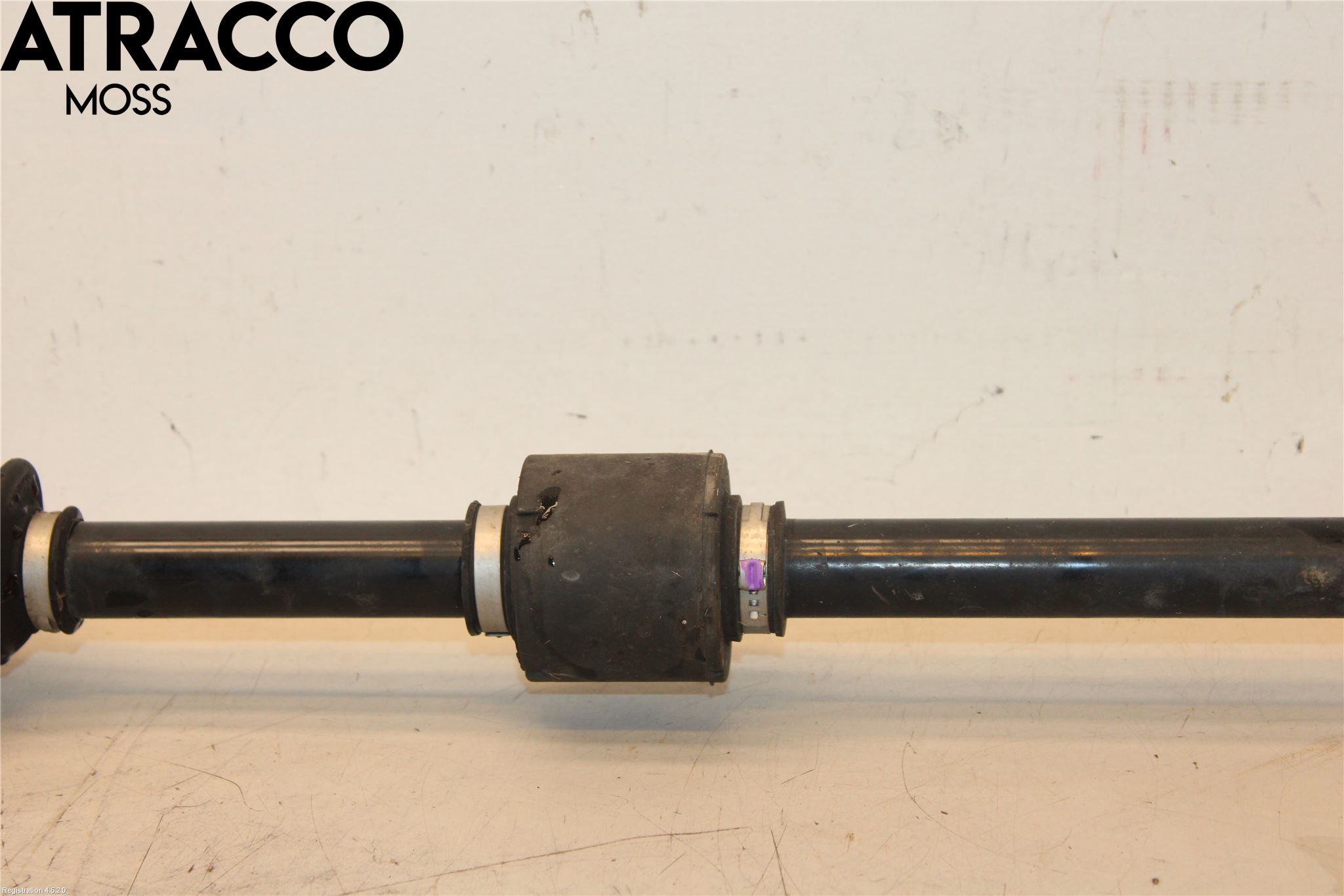 Toyota YARIS XP130 15-20 Drivaksel Foran Kompl Høyre