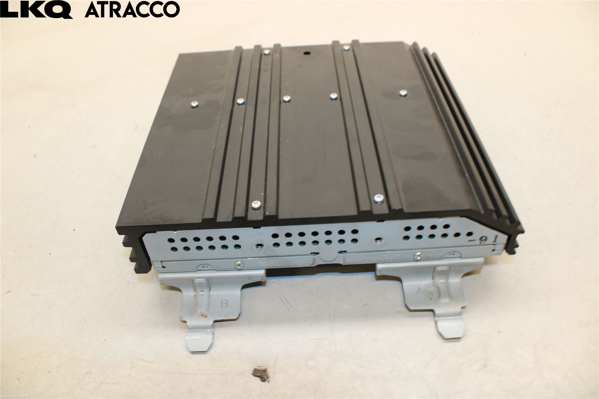 Peugeot 4008 Stereo Forsterker