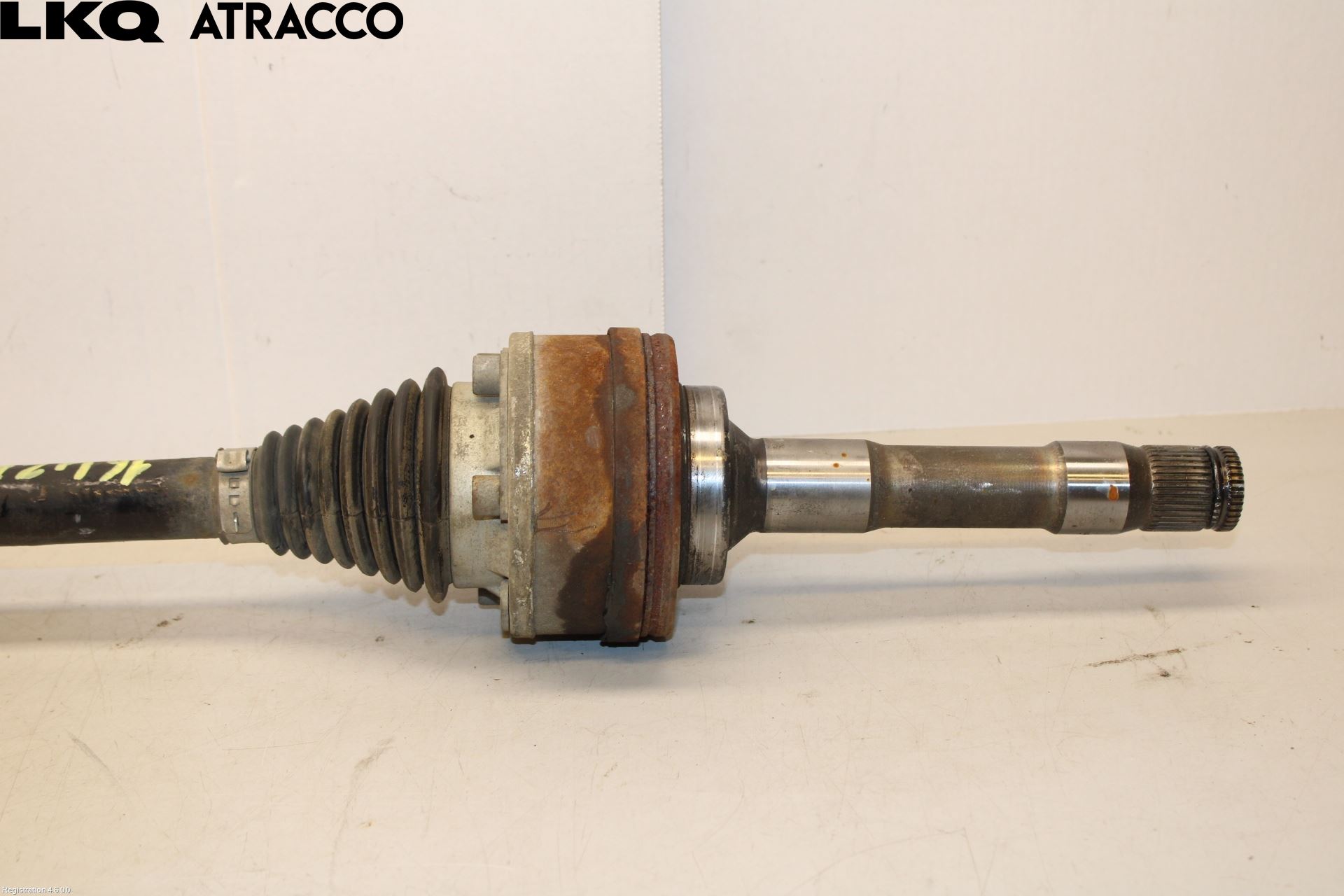 Volkswagen VW PASSAT 15-19 Drivaksel Bak Kompl Høyre