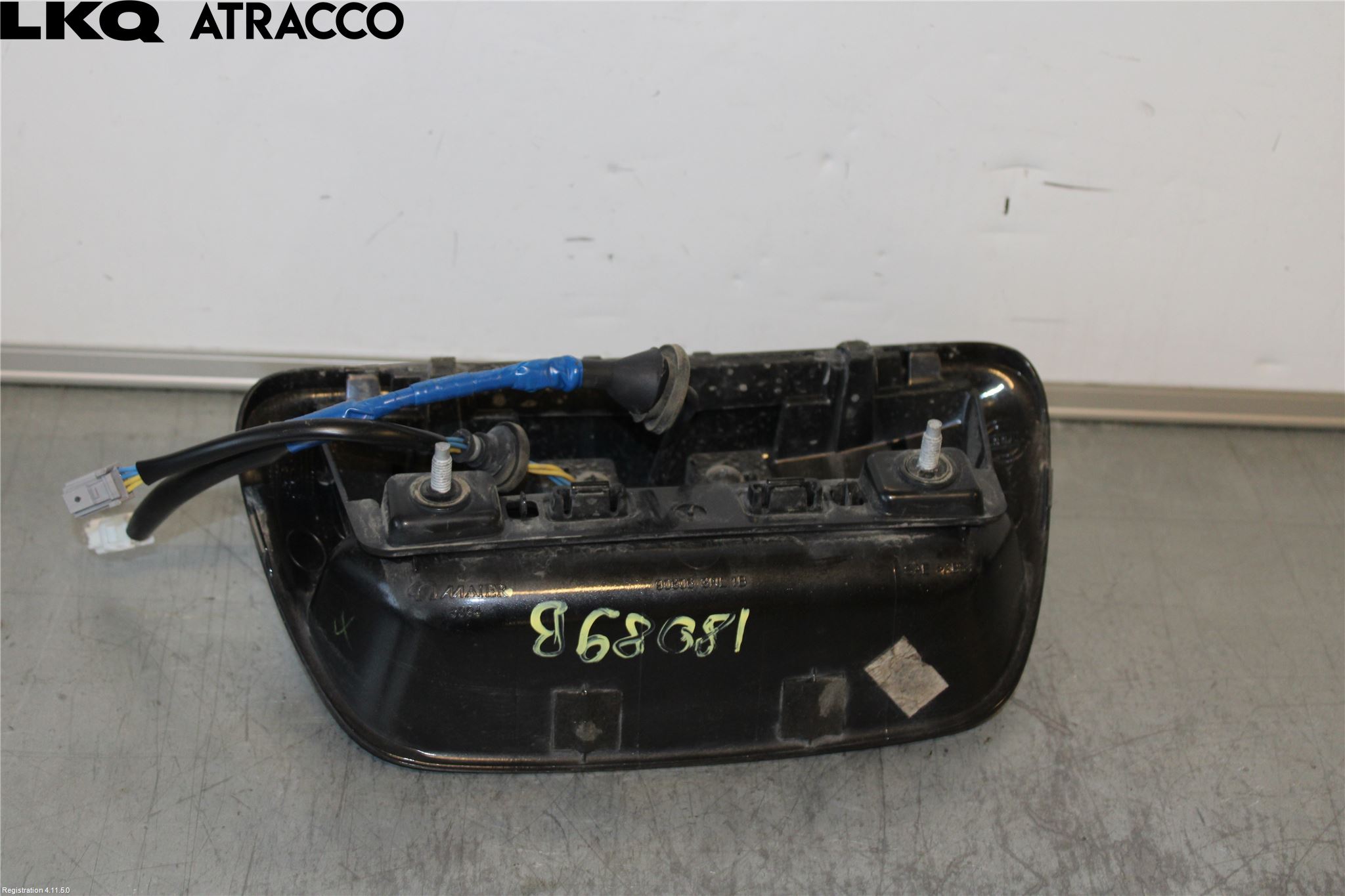 Nissan LEAF 11-17 Bakluke Handtak Ytre