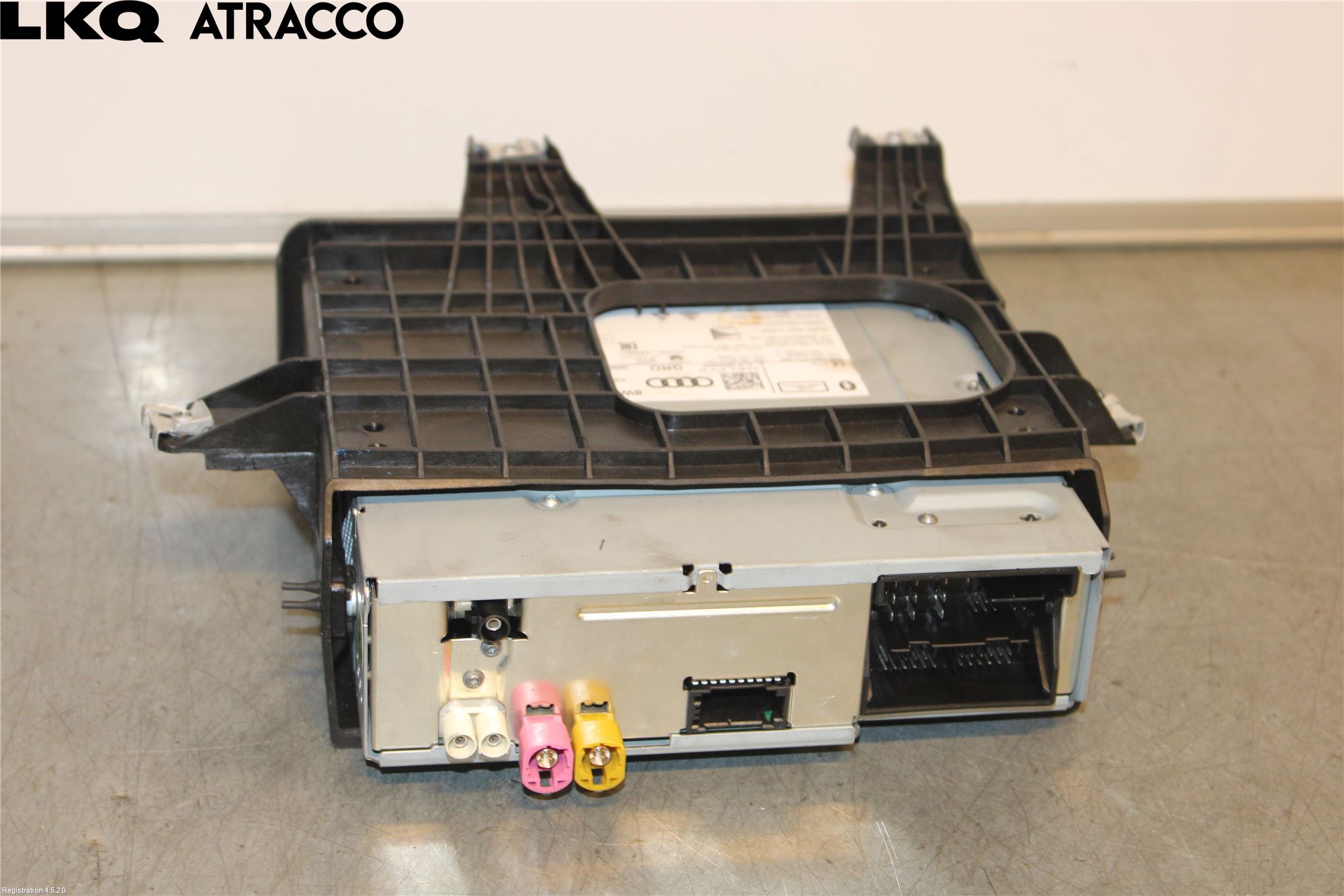 Audi A4/S4 B9 16-19 Stereo Radio Med Cd