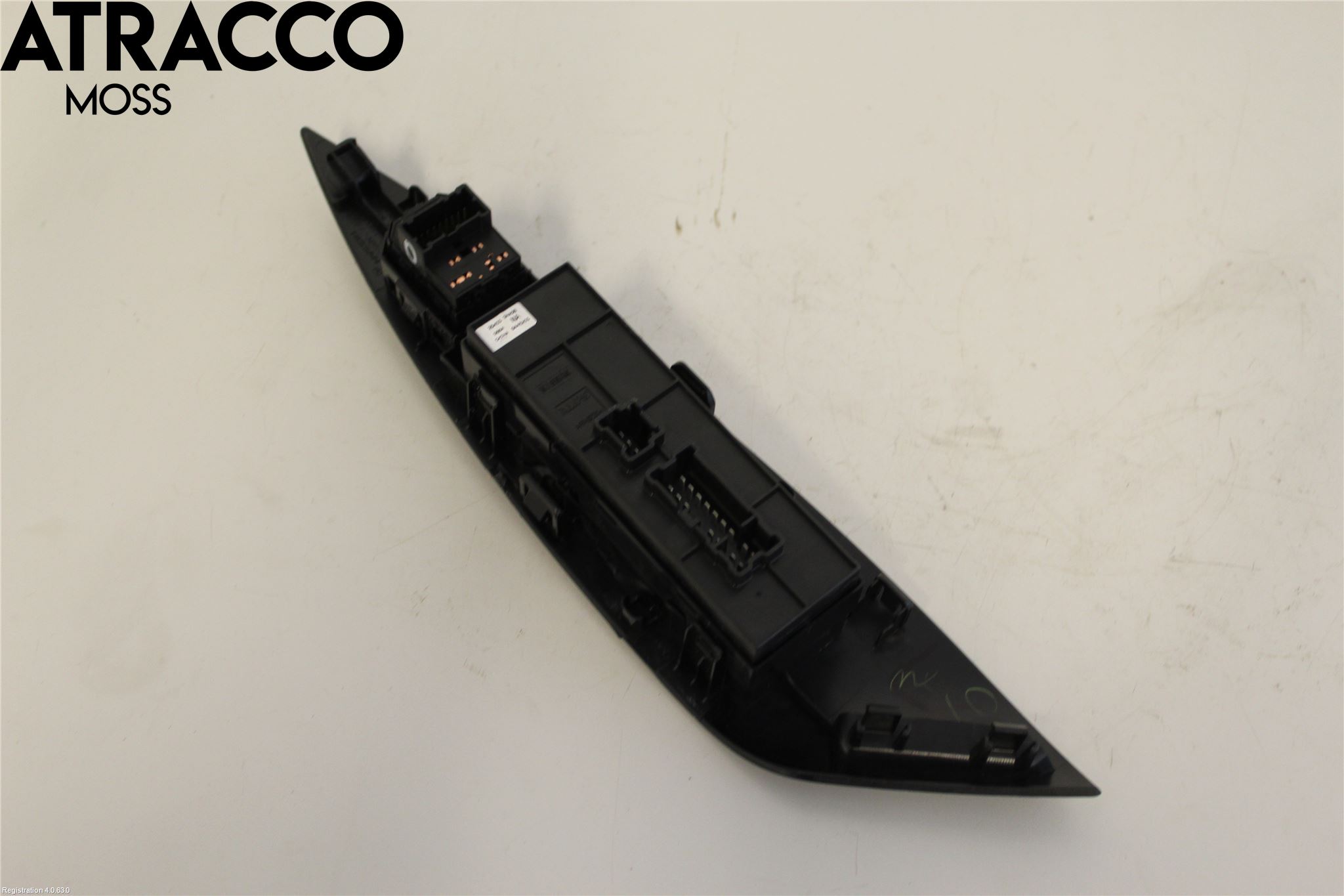 Nissan LEAF 11-17 Bryter Vindusheis