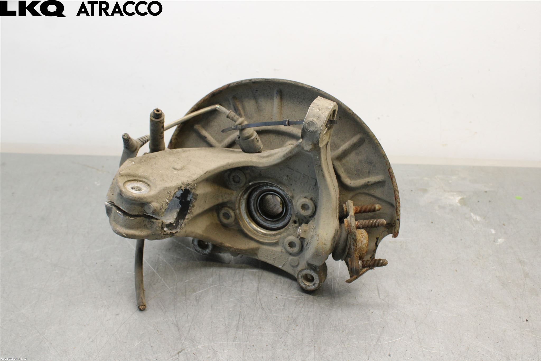 Volkswagen VW PASSAT 11-14 Spindel Hf