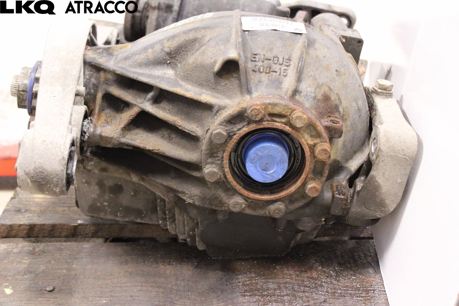 BMW 3 E90/91 SED/TOU 05-12 Bakaksel Kardang Bak -Diff