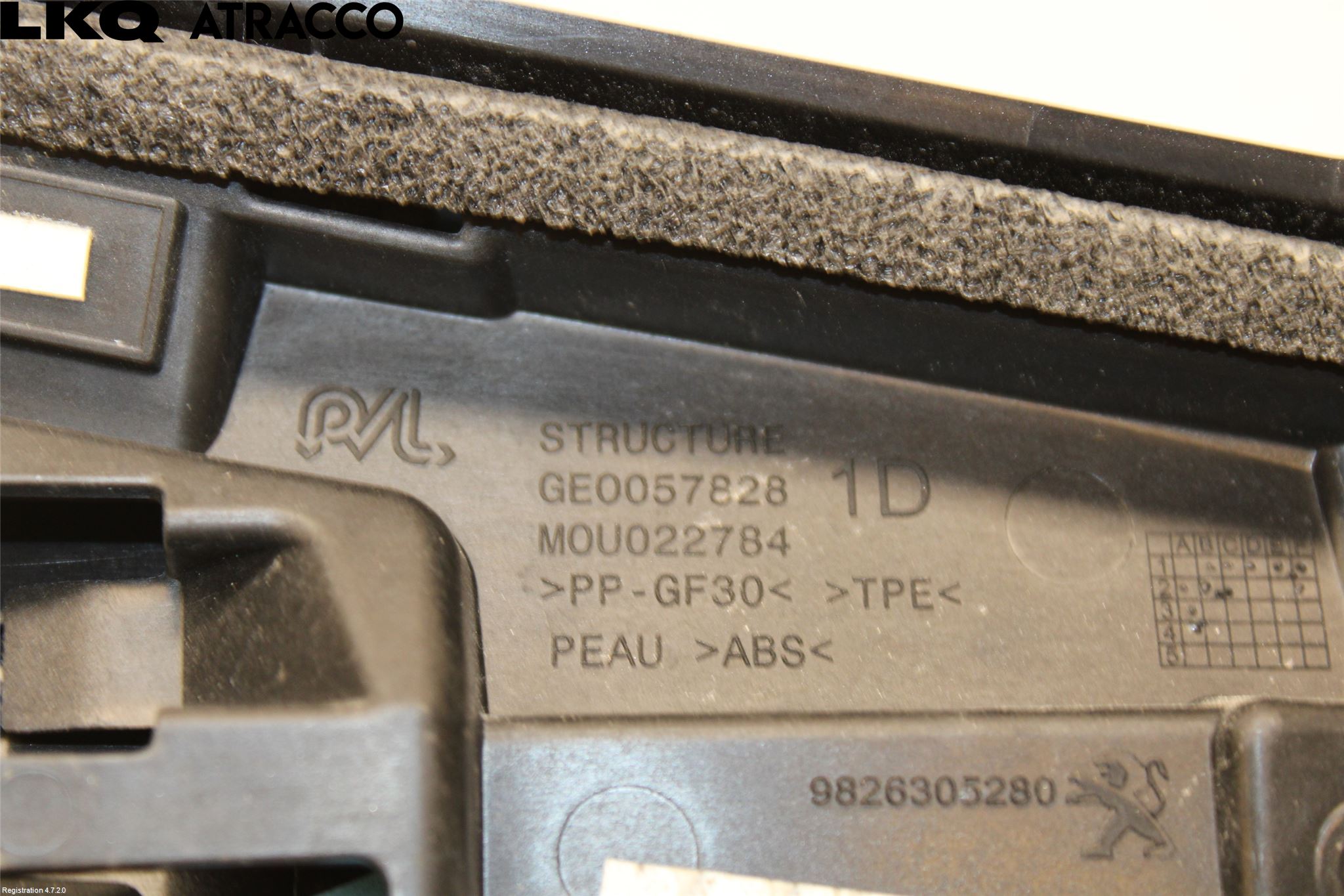 Peugeot 2008/E-2008 20- List Bak-Bakluke