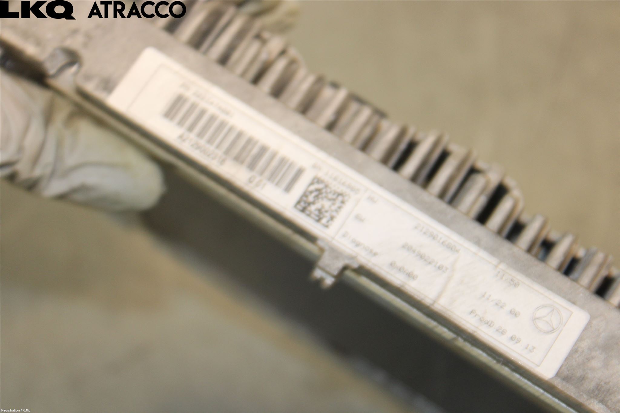 Mercedes-Benz MB E-KLASS (W212) 09-16 Multifunktionsdisplay