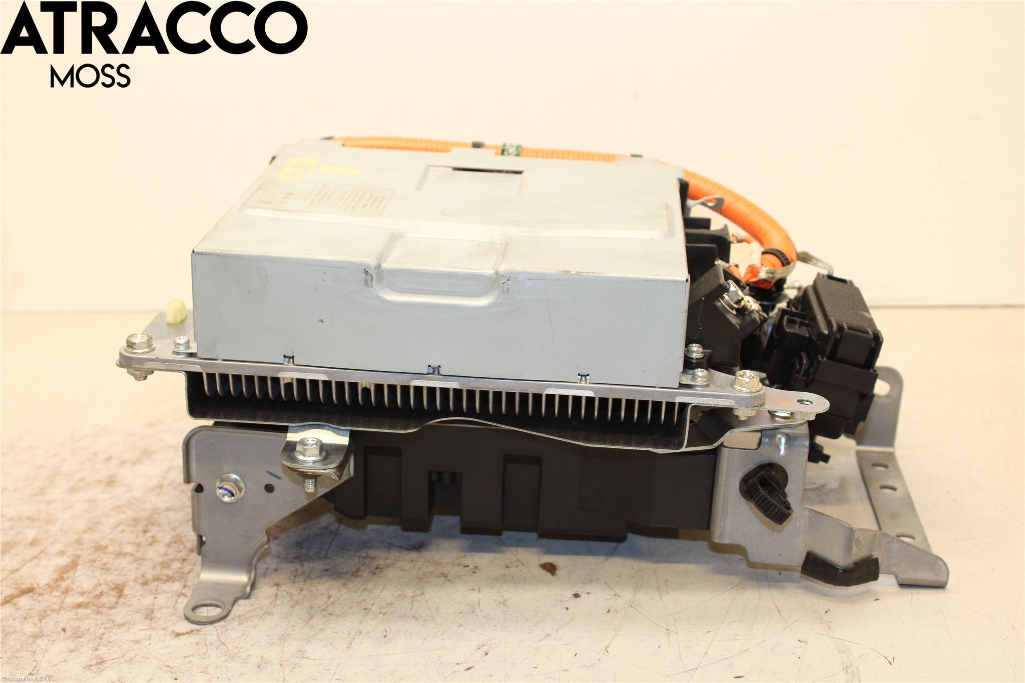 Mitsubishi OUTLANDER 13-21 Dc-Cd Omformer Hybrid