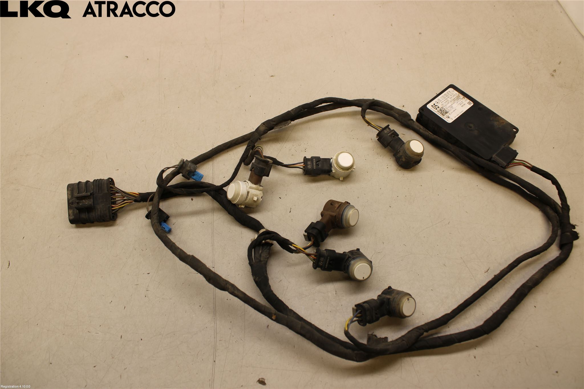 Mercedes-Benz MB C-KLASS (W205) 14-21 Sensor Parkering Front