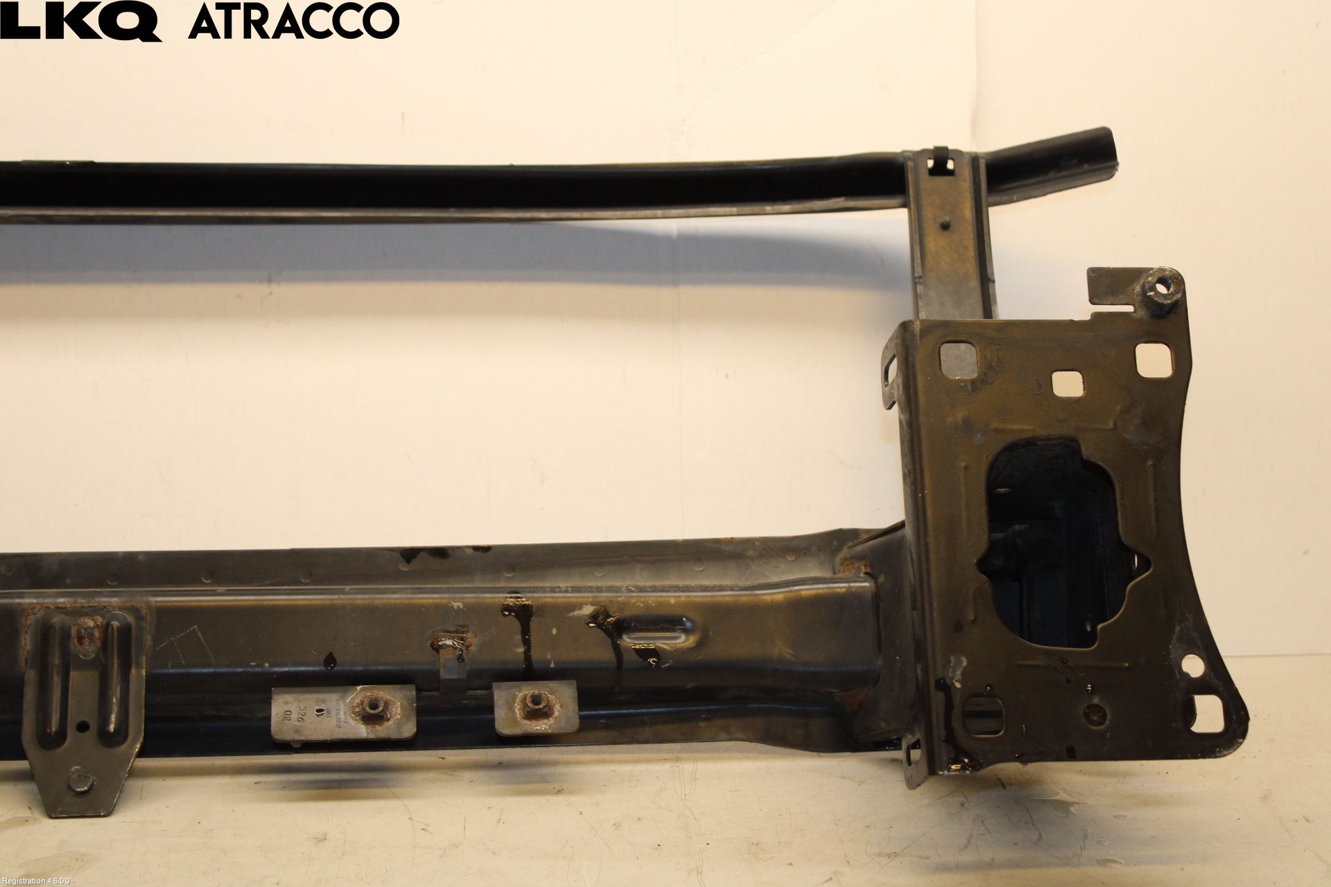 Volkswagen VW PASSAT 15-19 Støtfanger Foran Bjelke