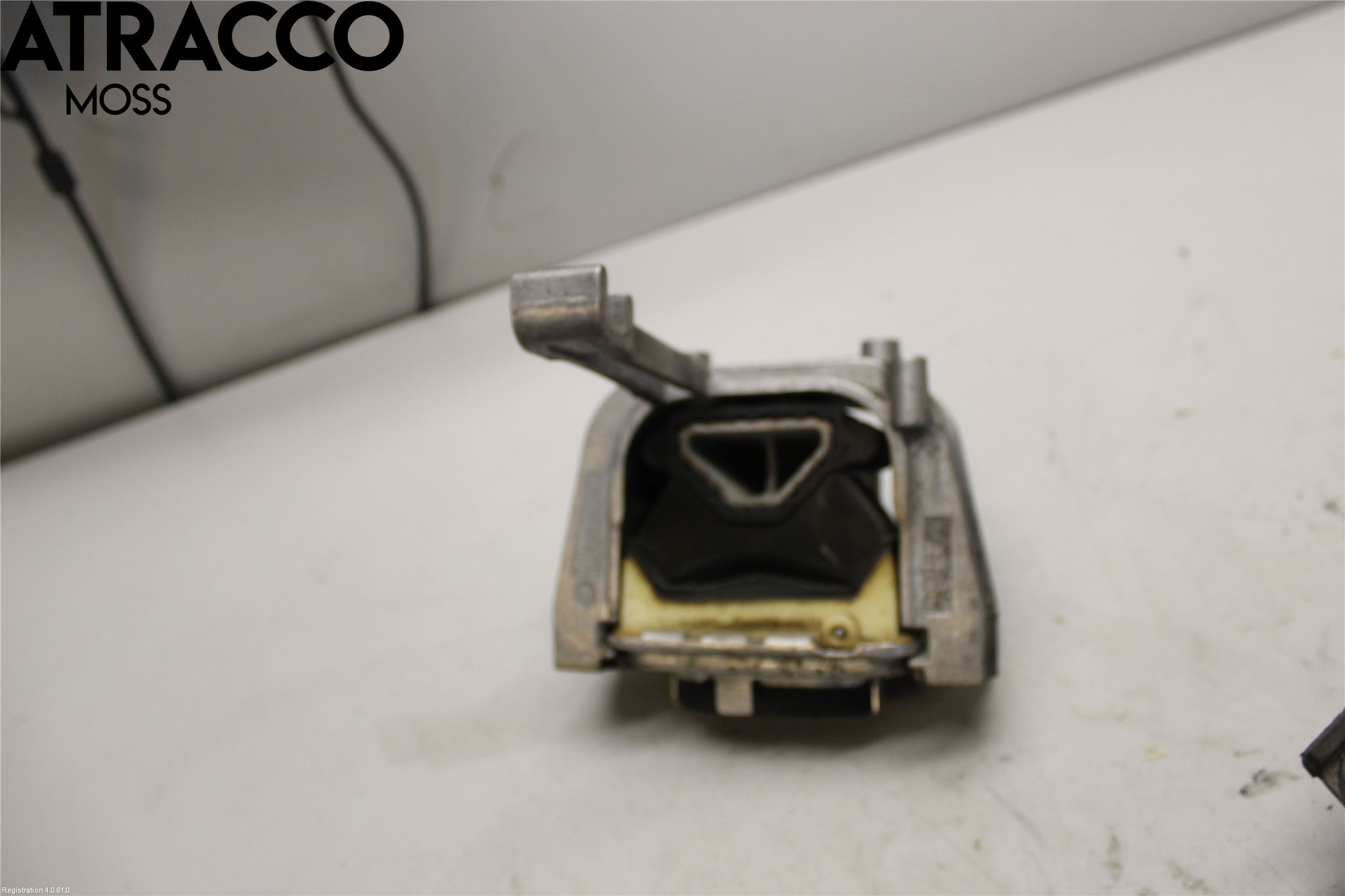 Skoda SUPERB 16-24 Motor Feste Stål-Alu