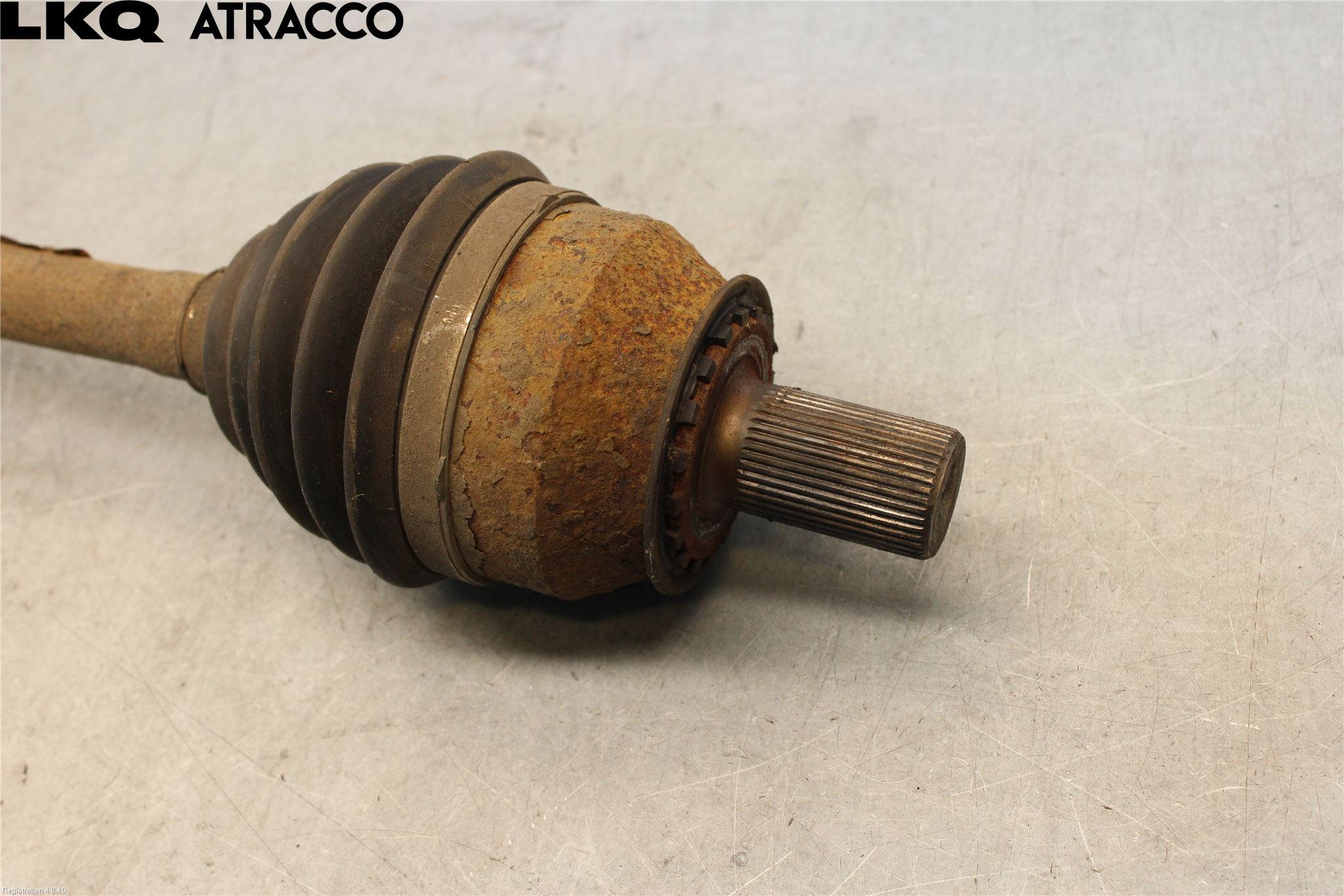 Volvo V70 08-13 Drivaksel Foran Kompl Høyre