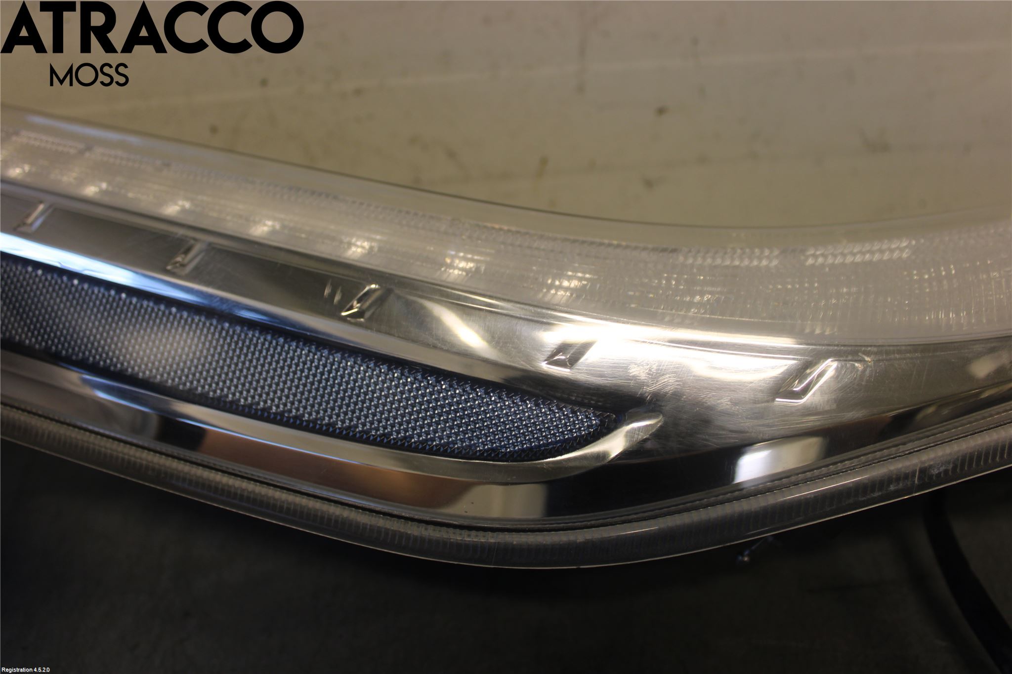 Nissan LEAF 11-17 Baklykt Venstre