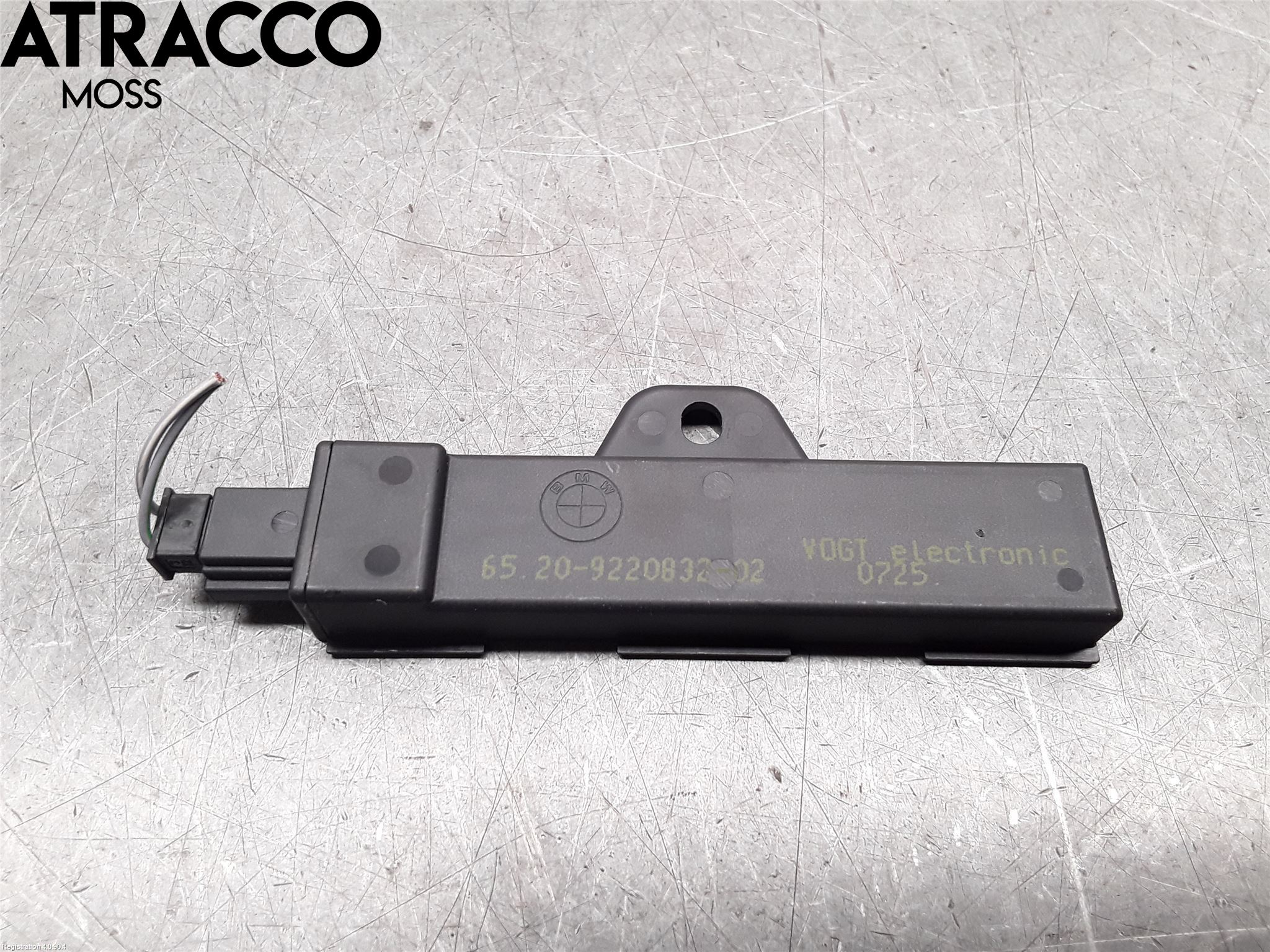 BMW 7 F01/02/03/04 09-15 Stereo Antenneforsterker