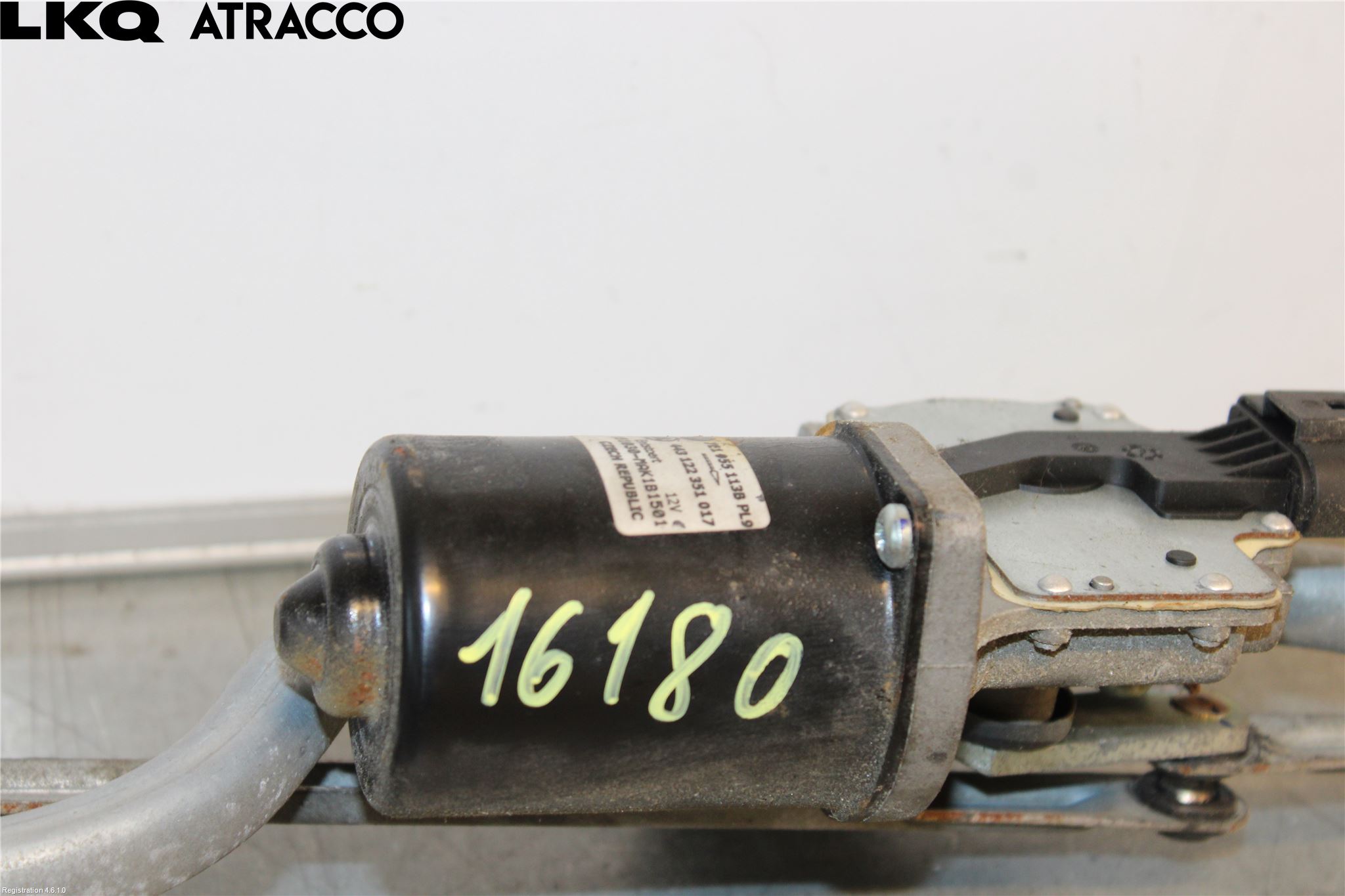 Volkswagen VW TRANSP/CARAVELLE (T5) 04-15 Viskermotor Frontrute