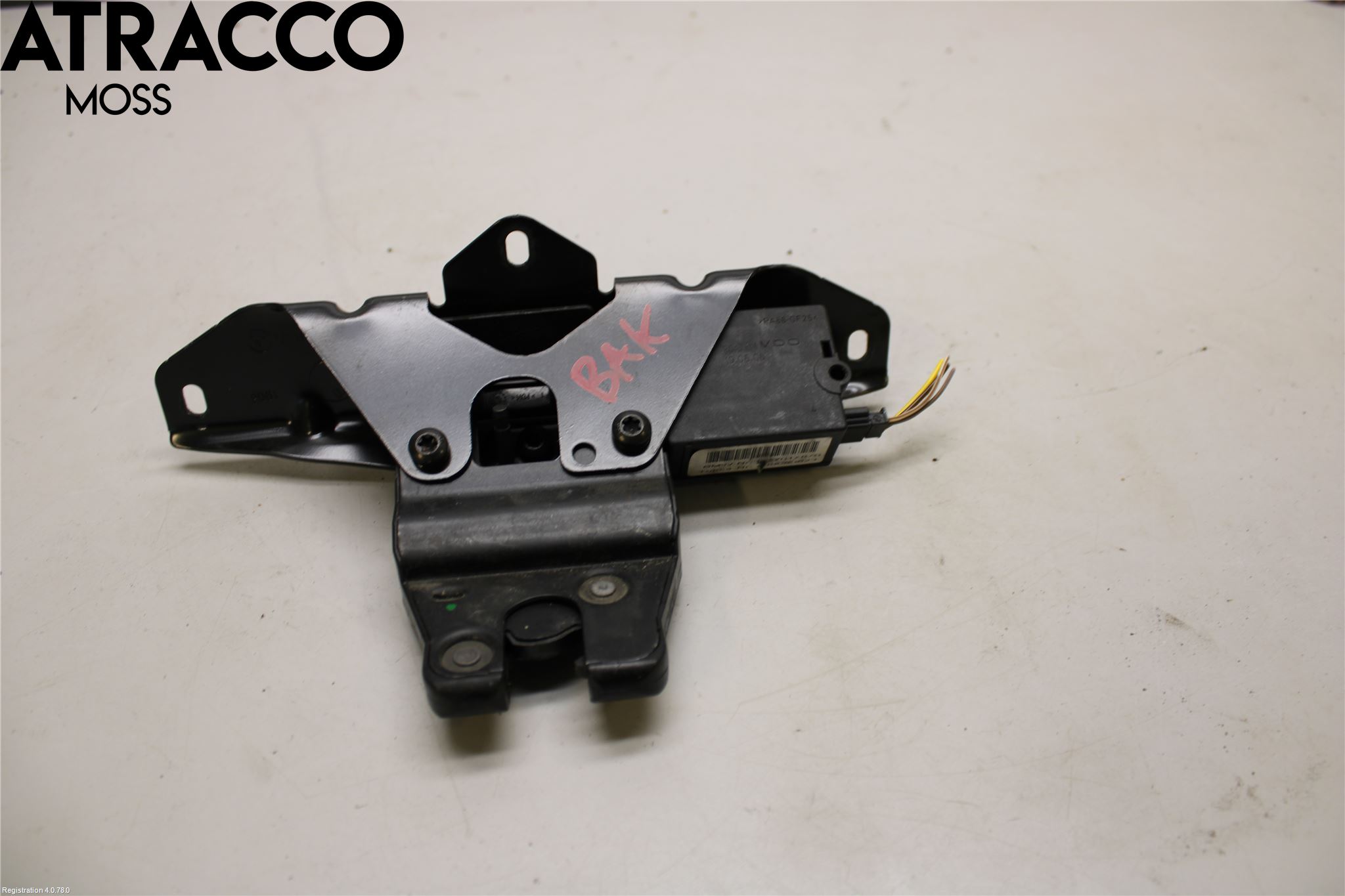 BMW 5 E60/61 Sed/Tou 02-10 Bakluke-Lokk Låsekasse