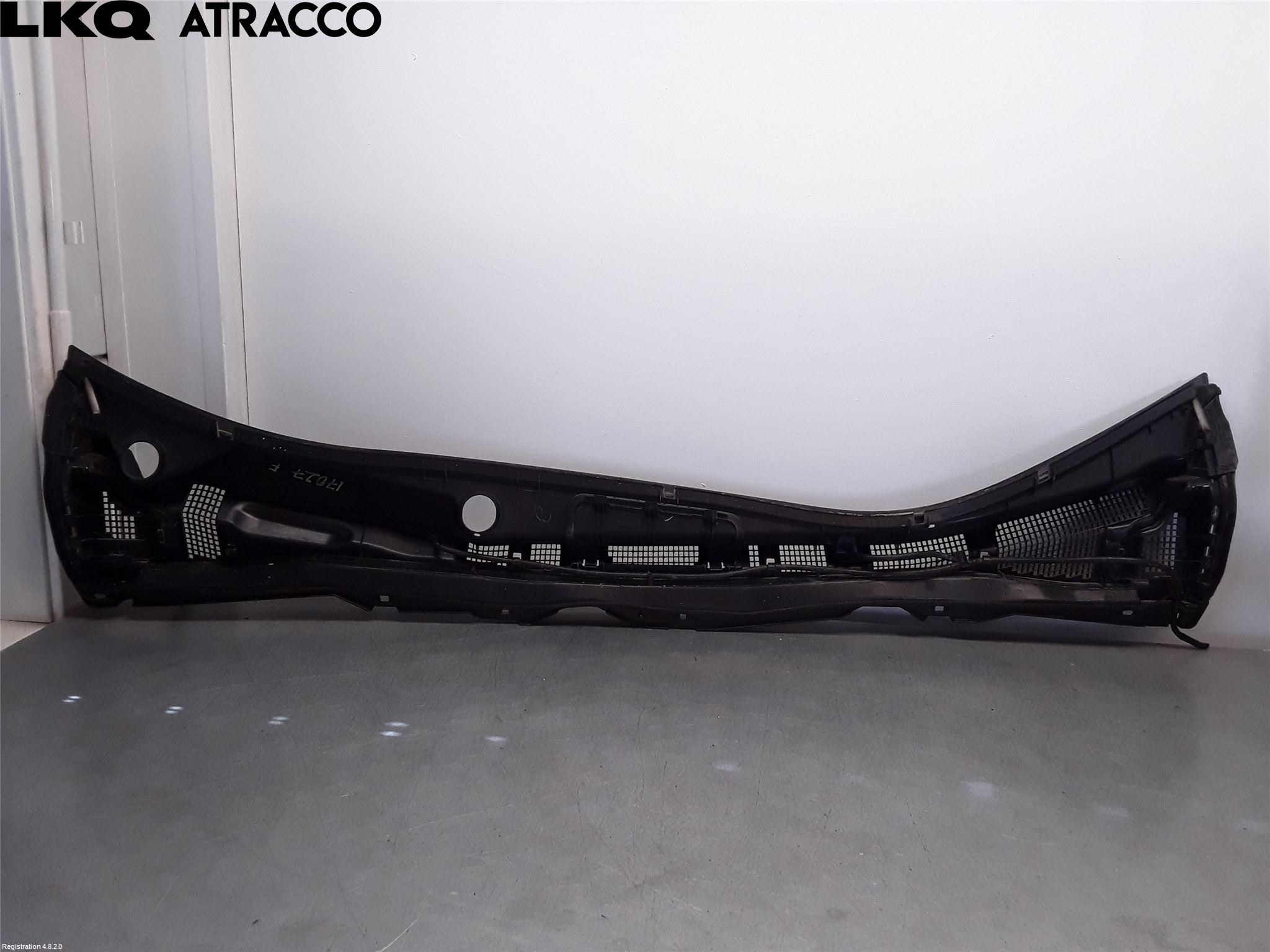 Nissan LEAF 18- Visker Deksel-Grill-Under Frr