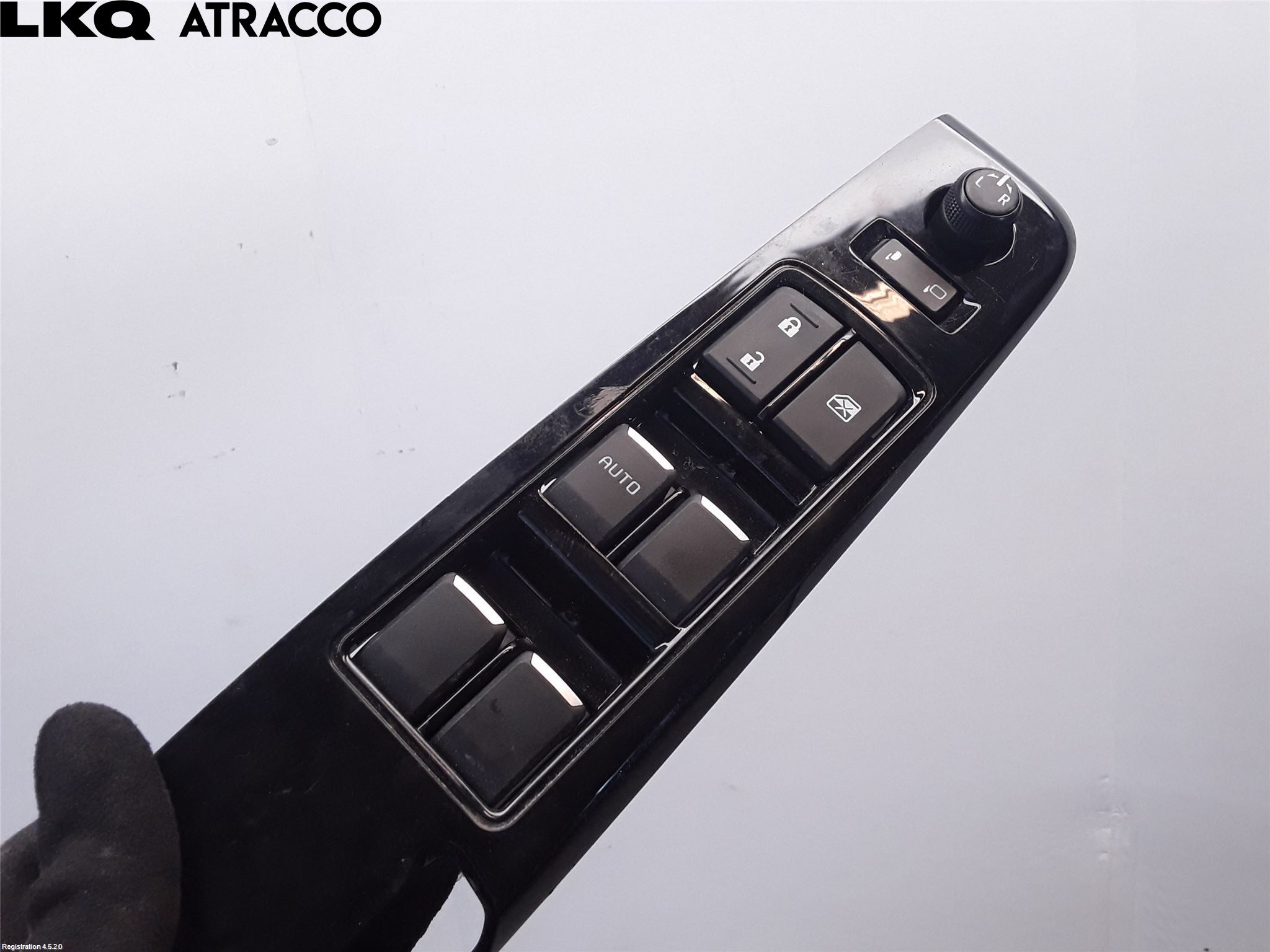 Isuzu D-MAX Bryter Vindusheis