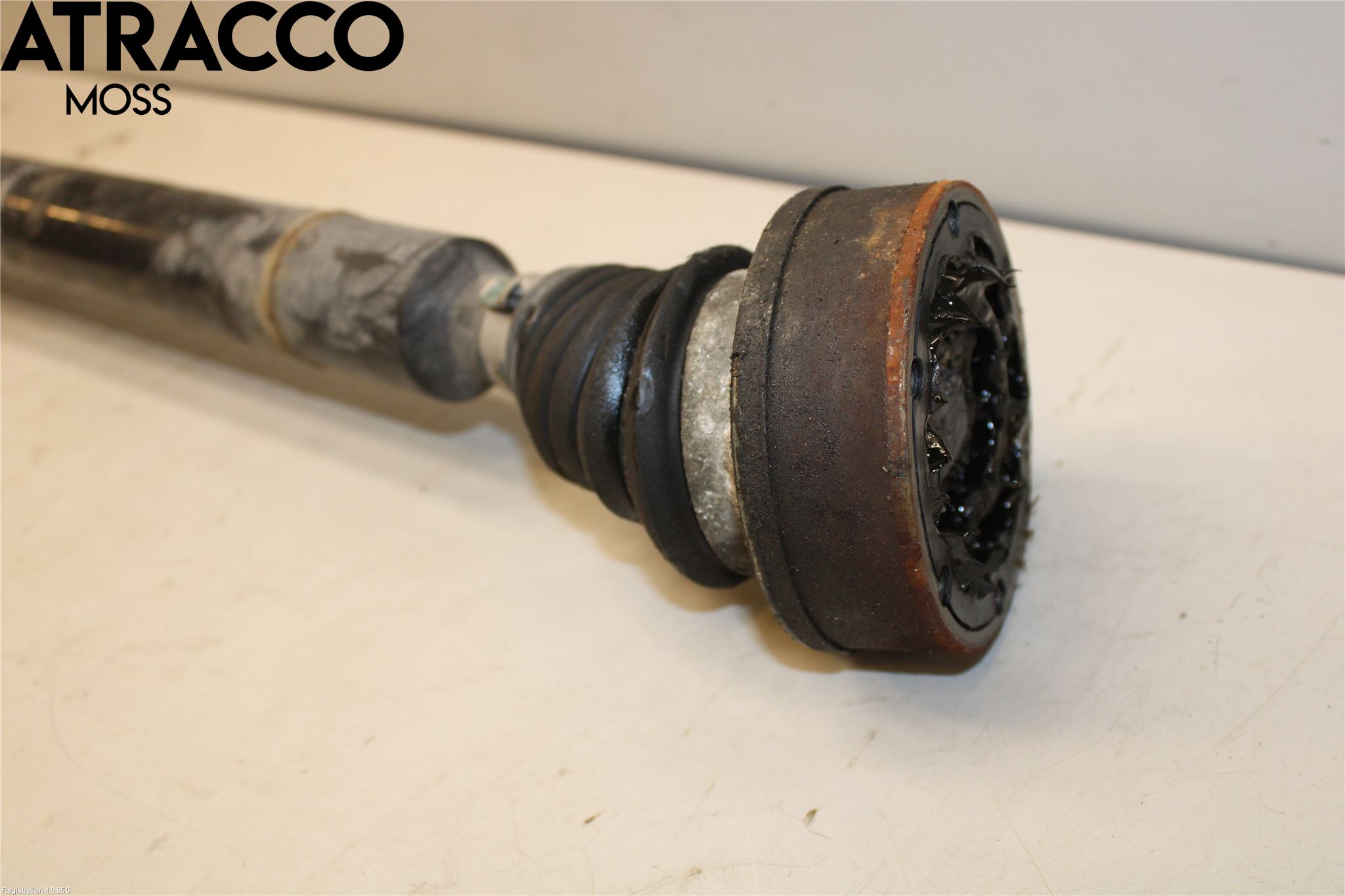 Volkswagen VW GOLF PLUS/CROSS GOLF 04-14 Drivaksel Foran Kompl Høyre