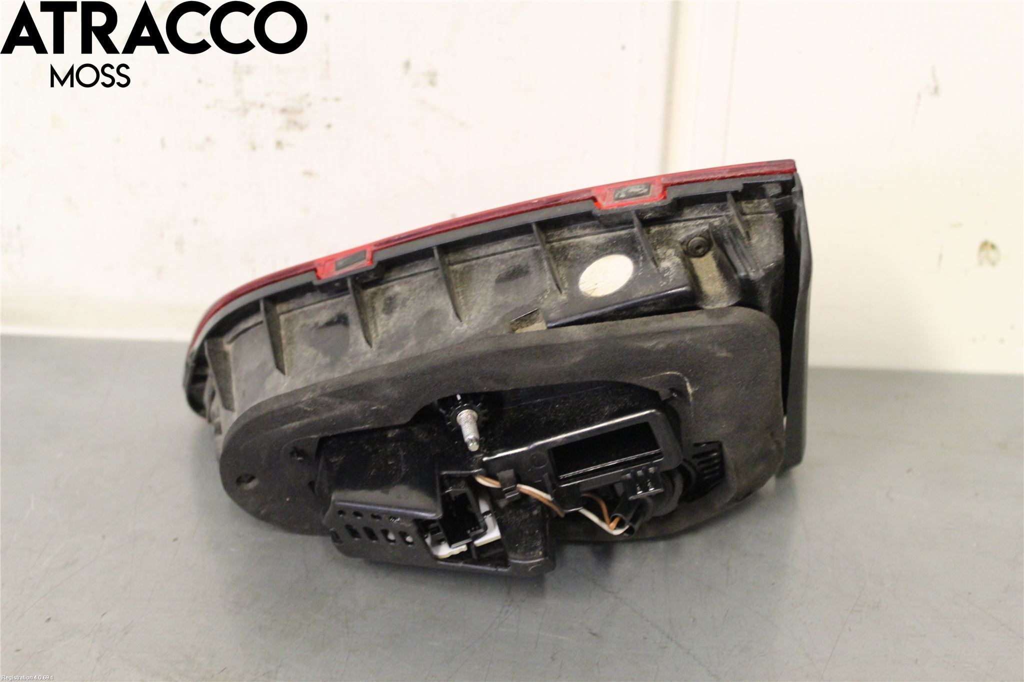 Volkswagen VW GOLF / E-GOLF VII 13-20 Baklykt Venstre  På Luke(Indre