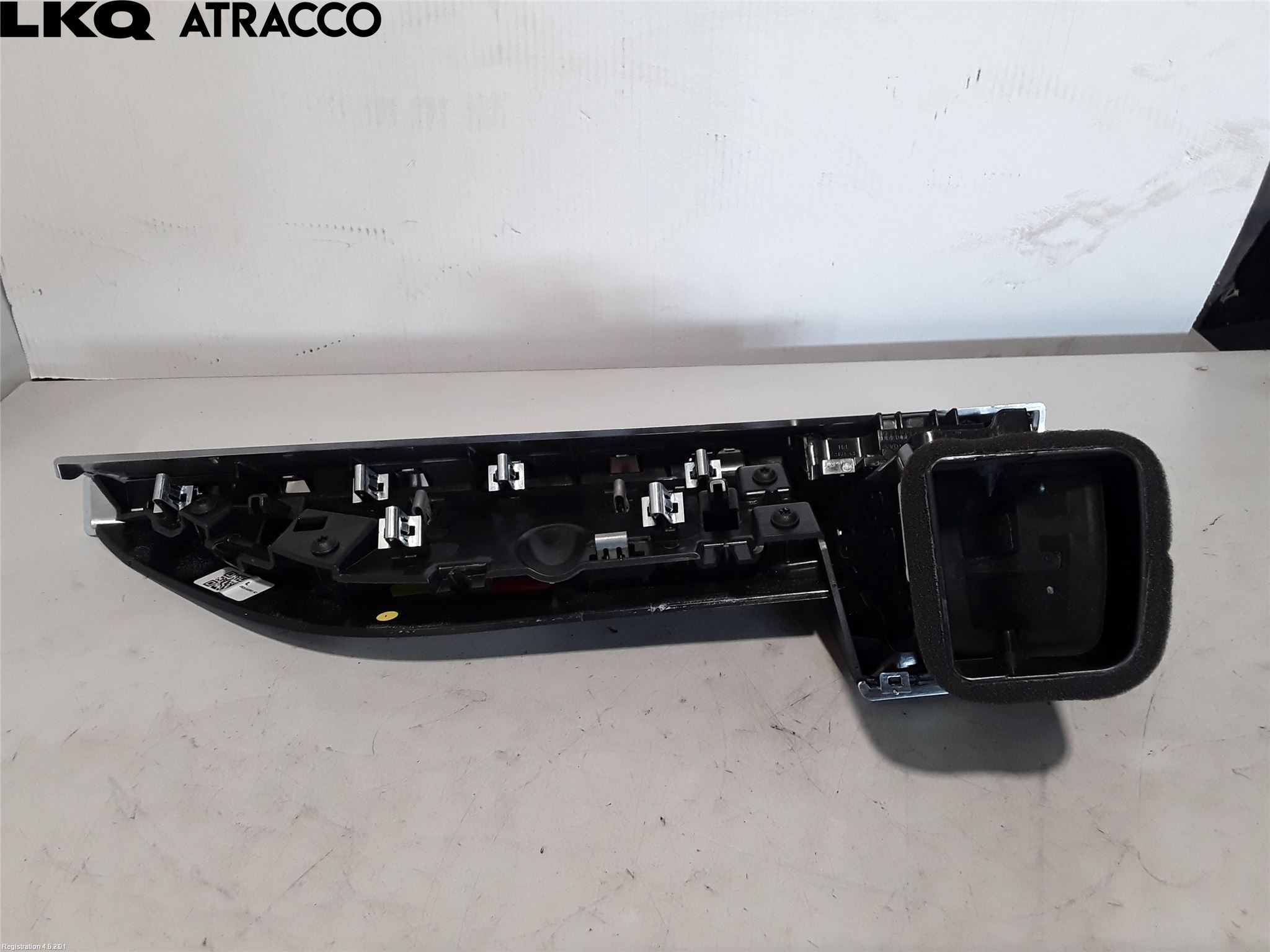 Jaguar I-PACE 18- Dashbord Kanal - Dyse