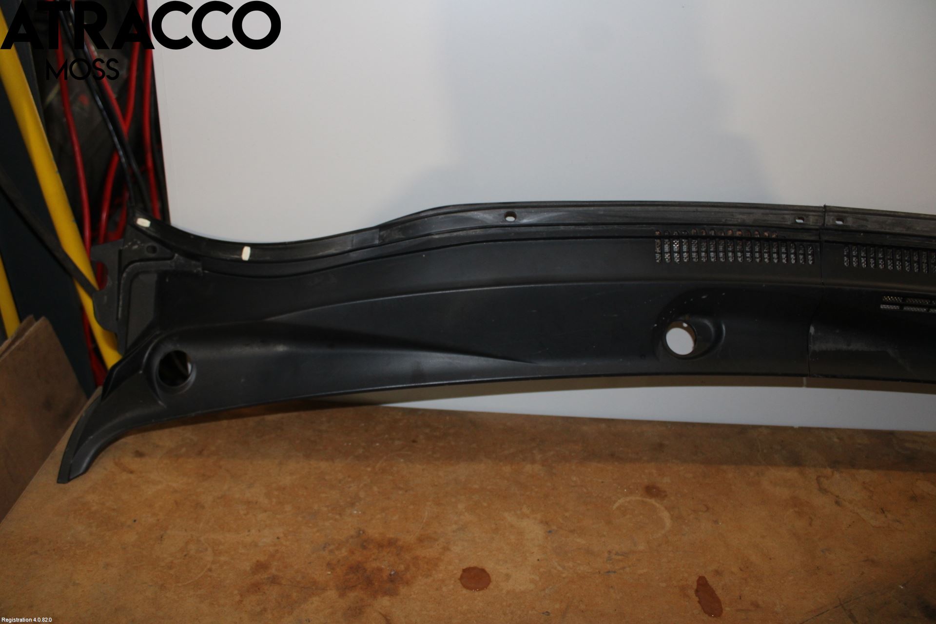 Toyota AVENSIS 03-06 Visker Deksel-Grill-Under Frr