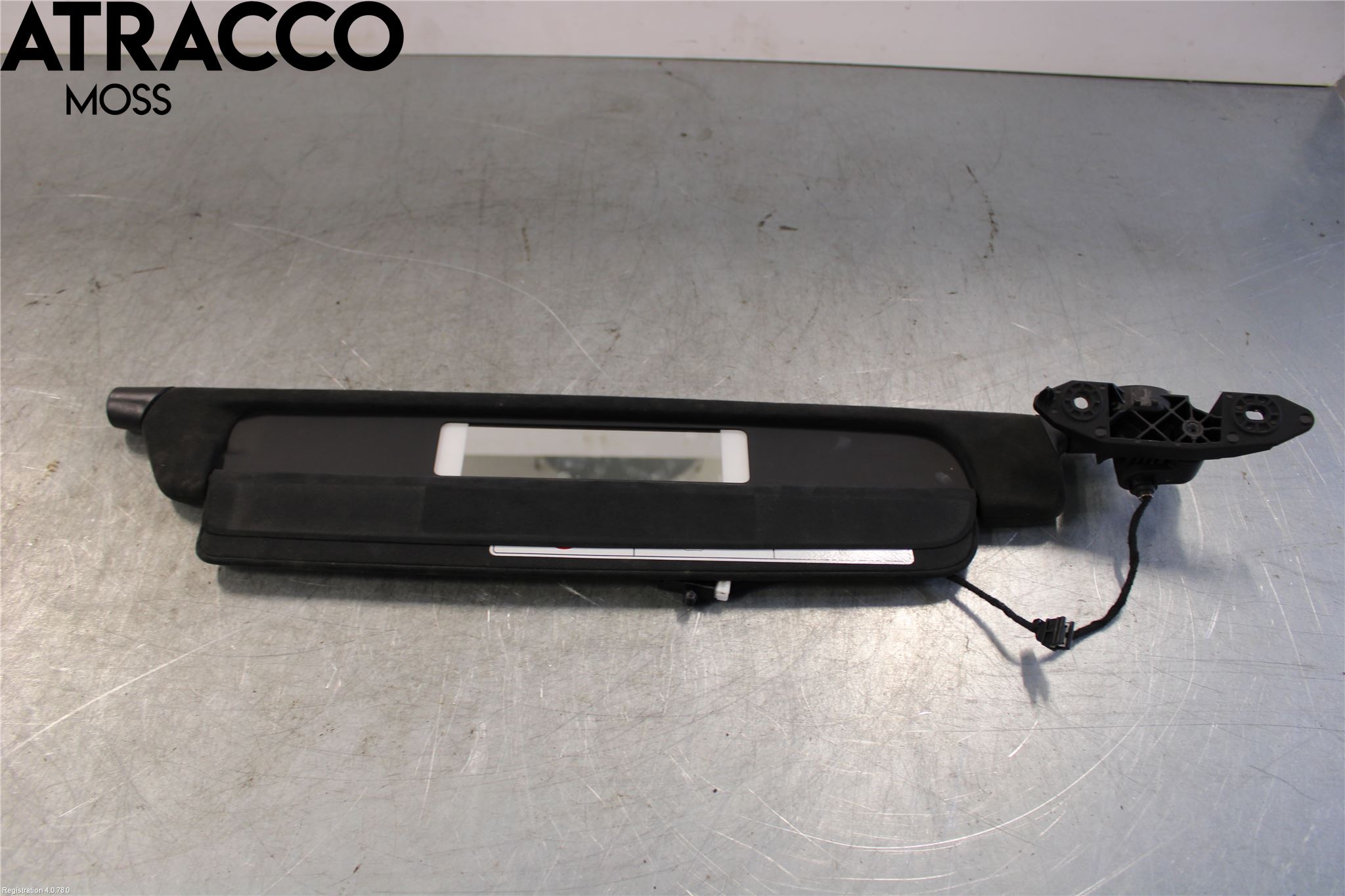 Tesla MODEL X 16- Innr Solskjerm