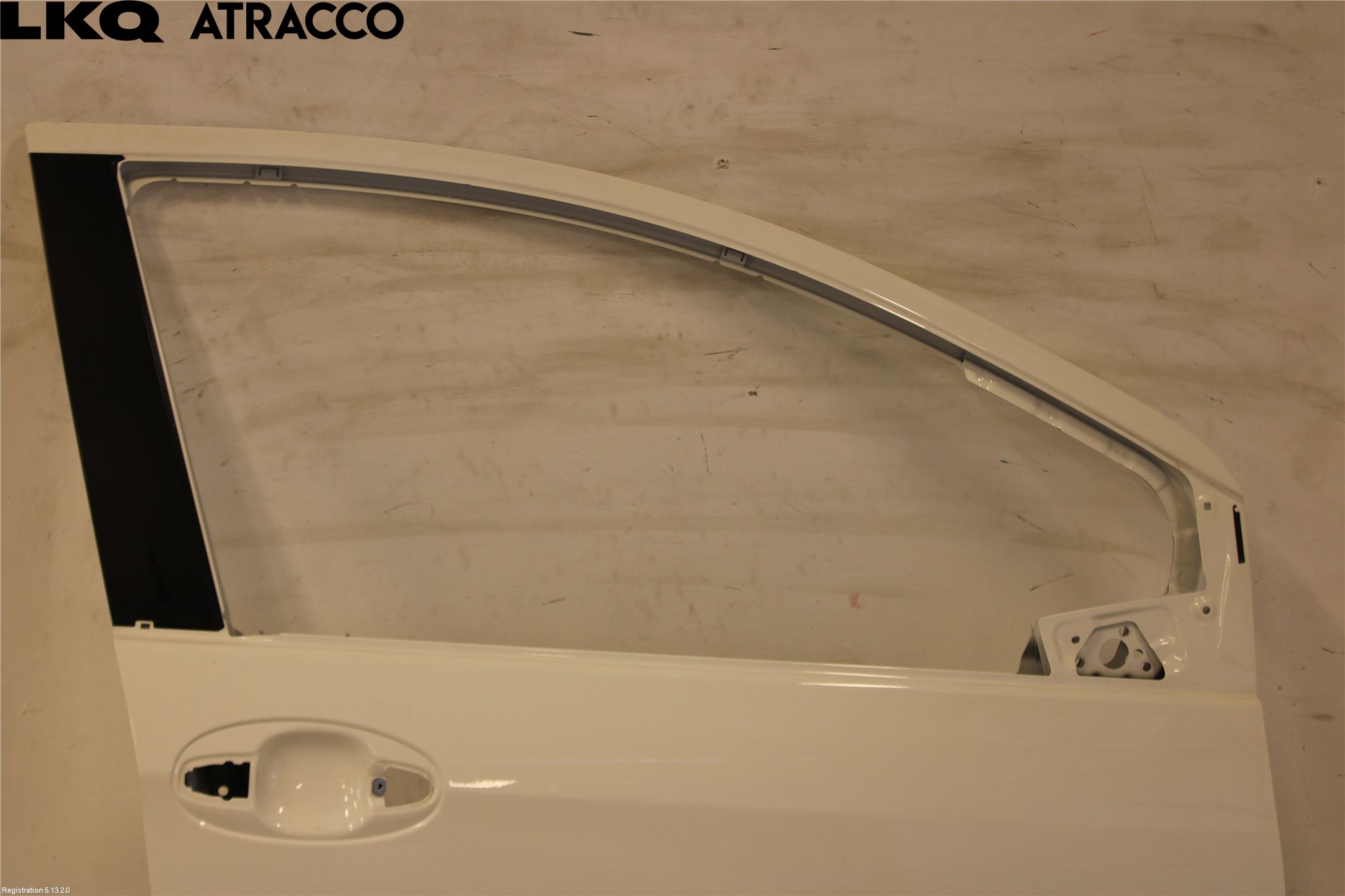 Toyota YARIS XP130 12-14 Dør 4D Foran Høyre