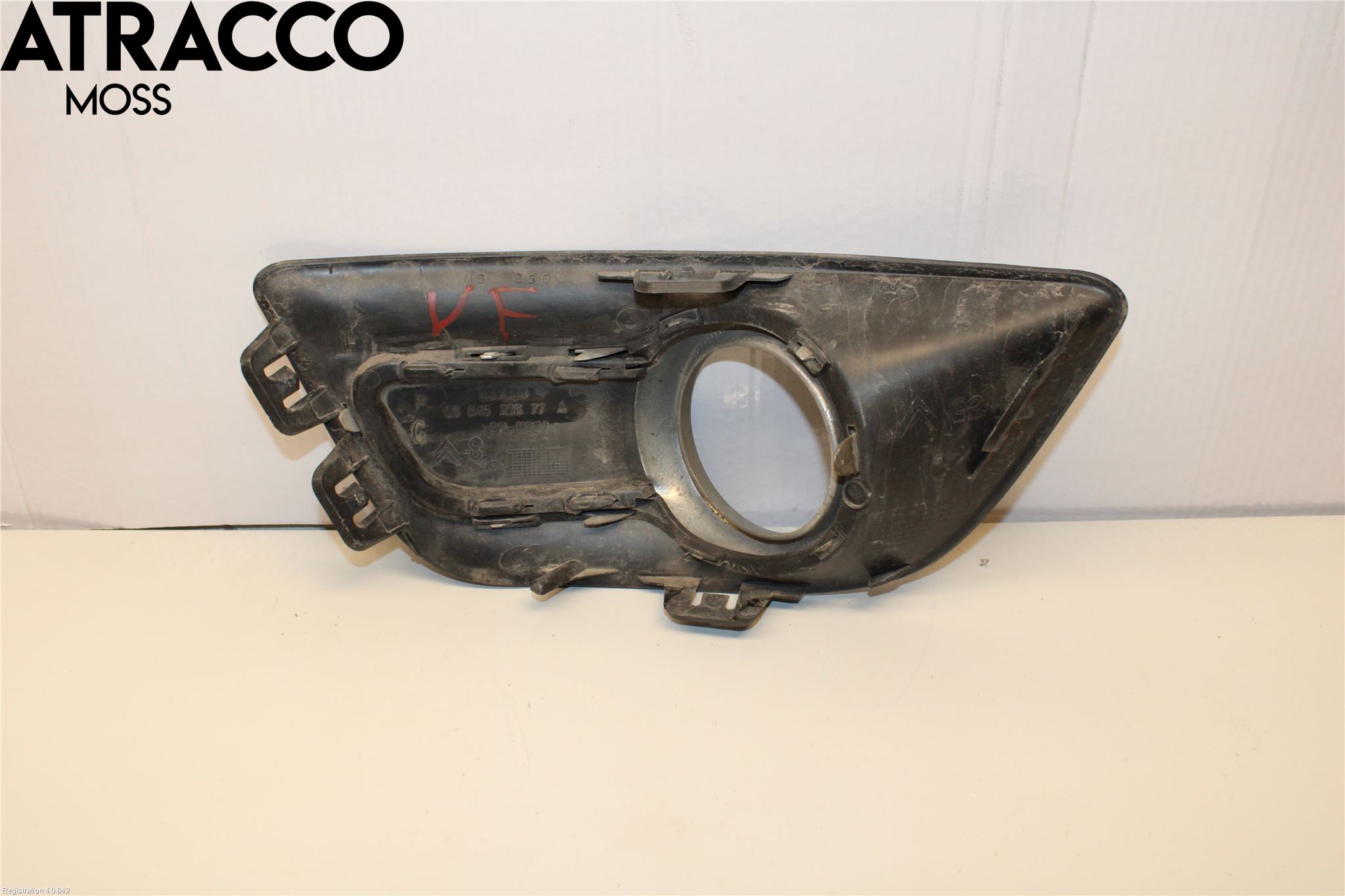 Citroen C4 II 11-18 Frontlykt Kurve-Tåkelys Ramme