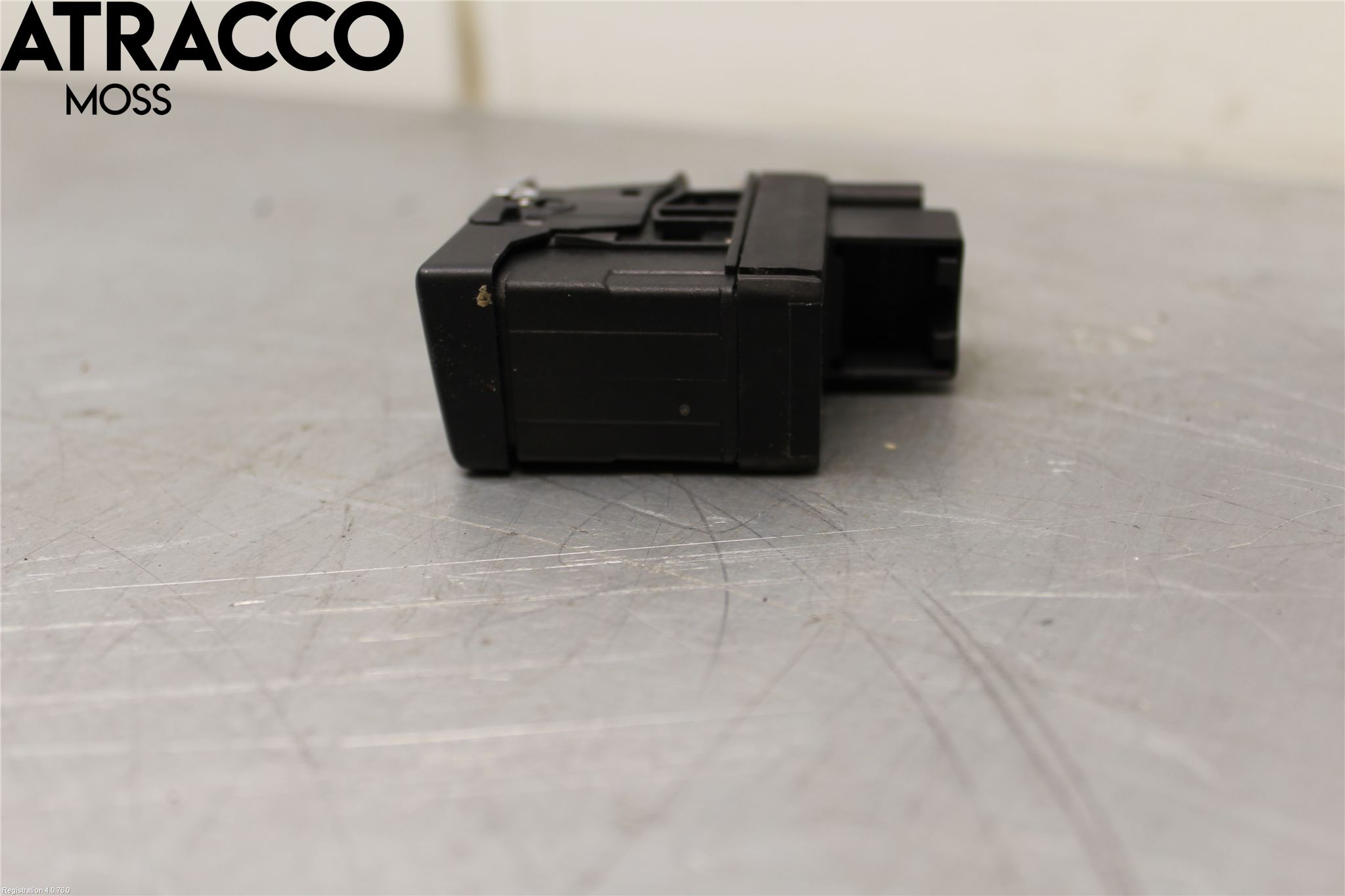 Audi A4/S4 08-11 Bryter Parkeringsbrems