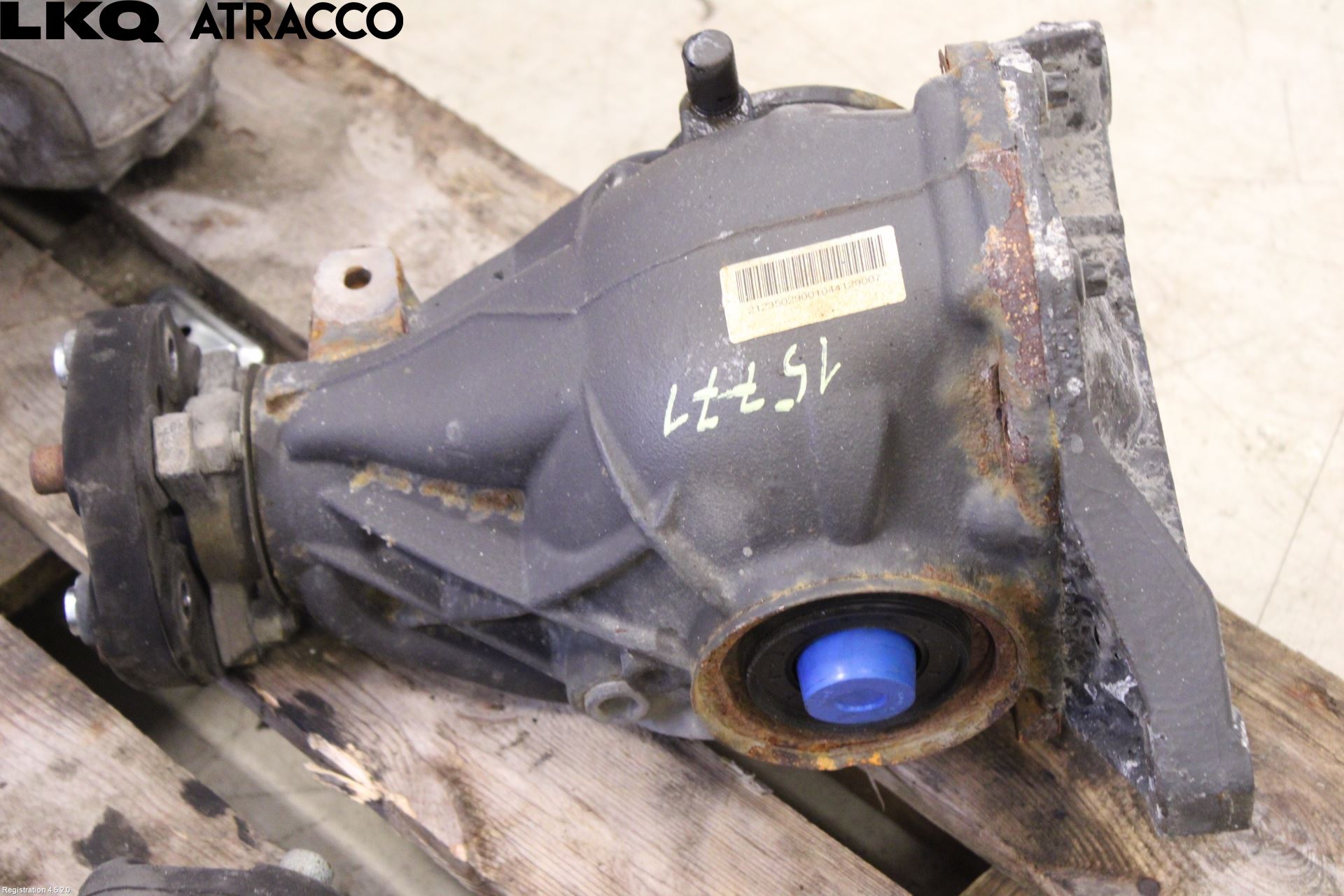 Mercedes-Benz MB E-KLASS (W212) 09-16 Bakaksel Kardang Bak -Diff