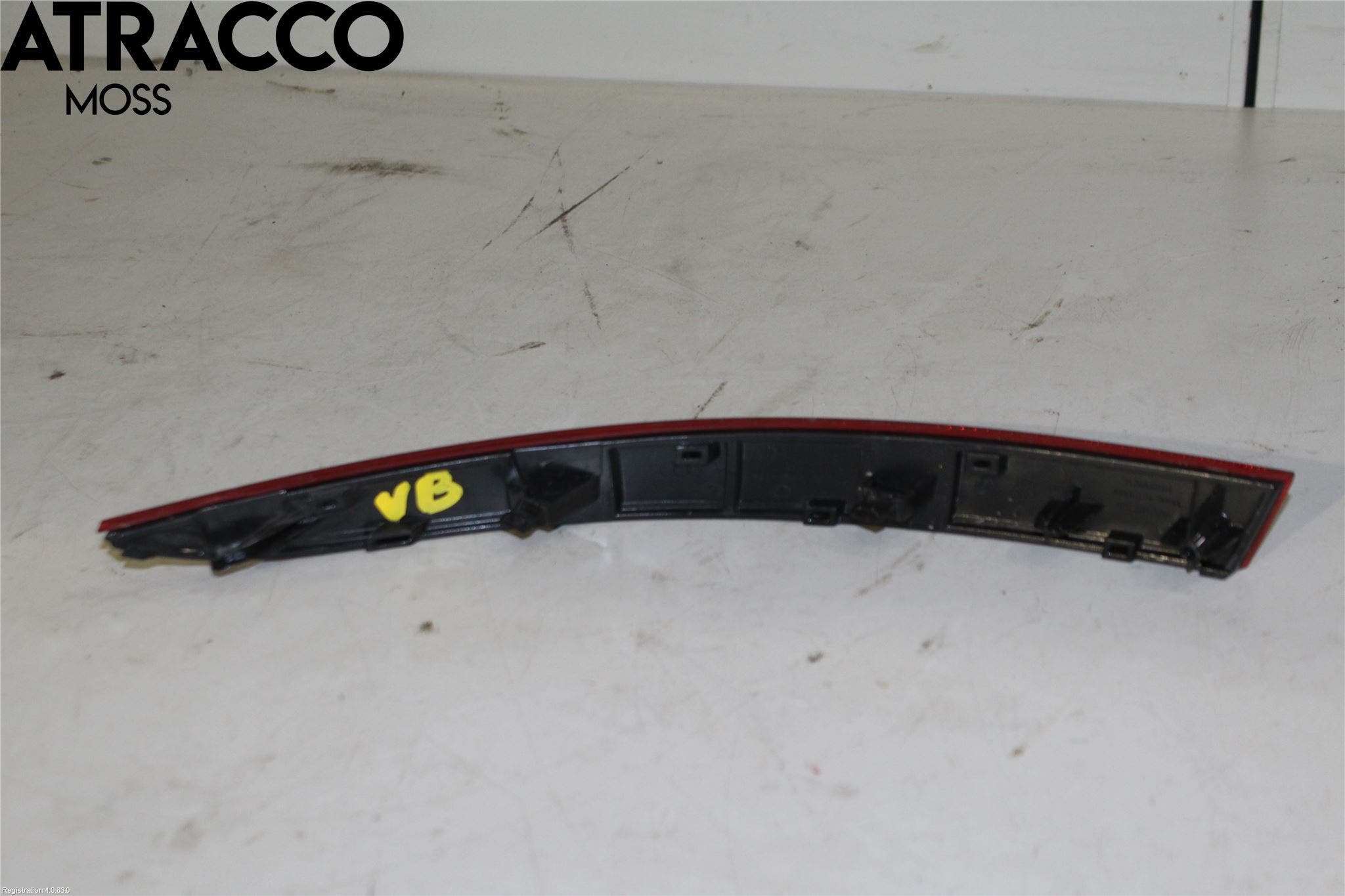 Audi Q4 E-TRON FZ 22- Refleks Bak