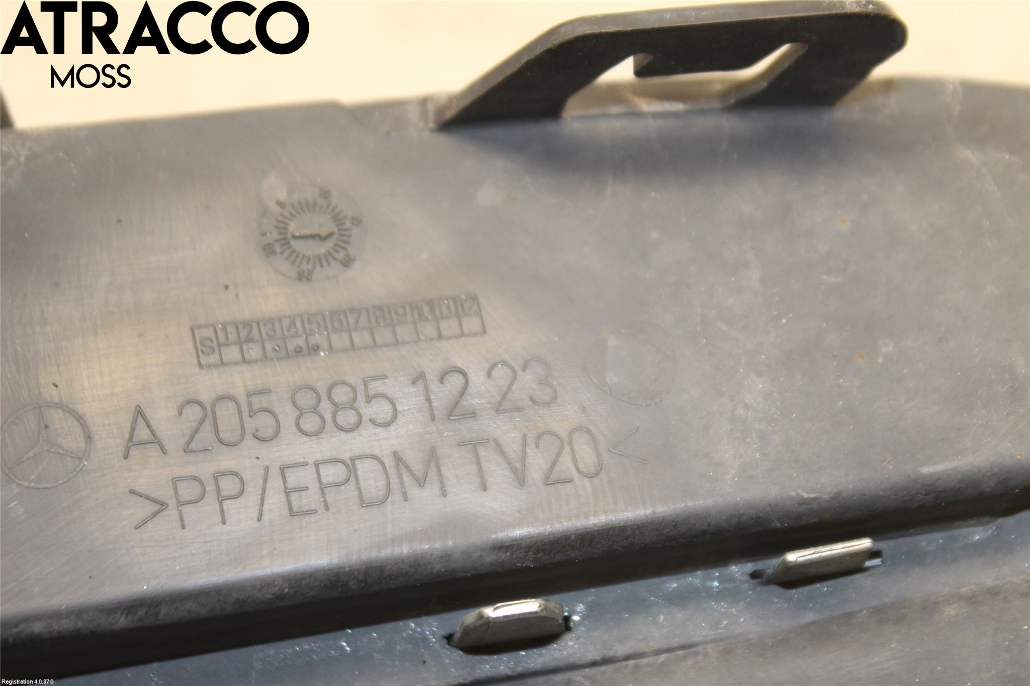 Mercedes-Benz MB C-KLASS (W205) 14-21 Grilldel Høyre