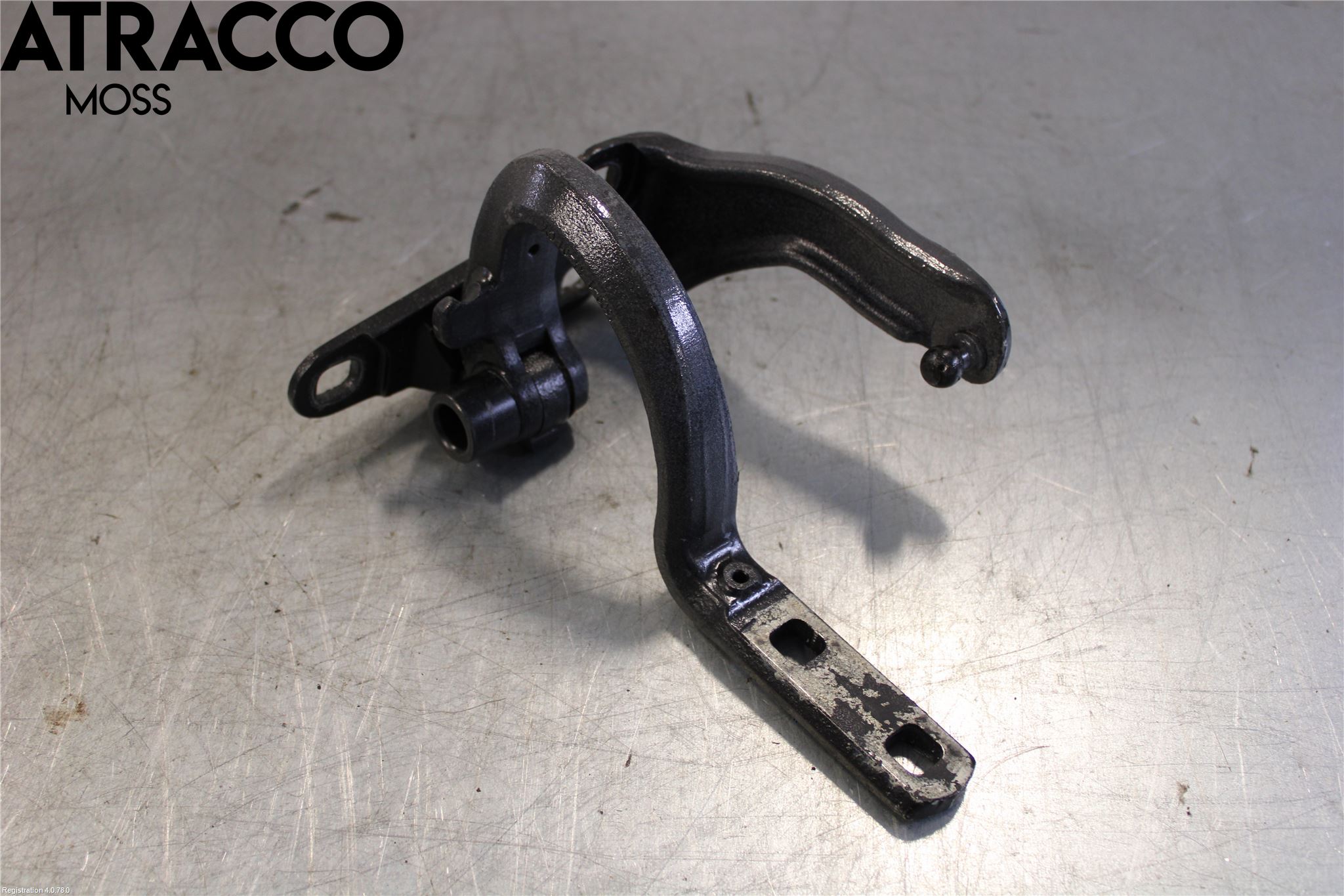 Tesla MODEL X 16- Dørhengsel