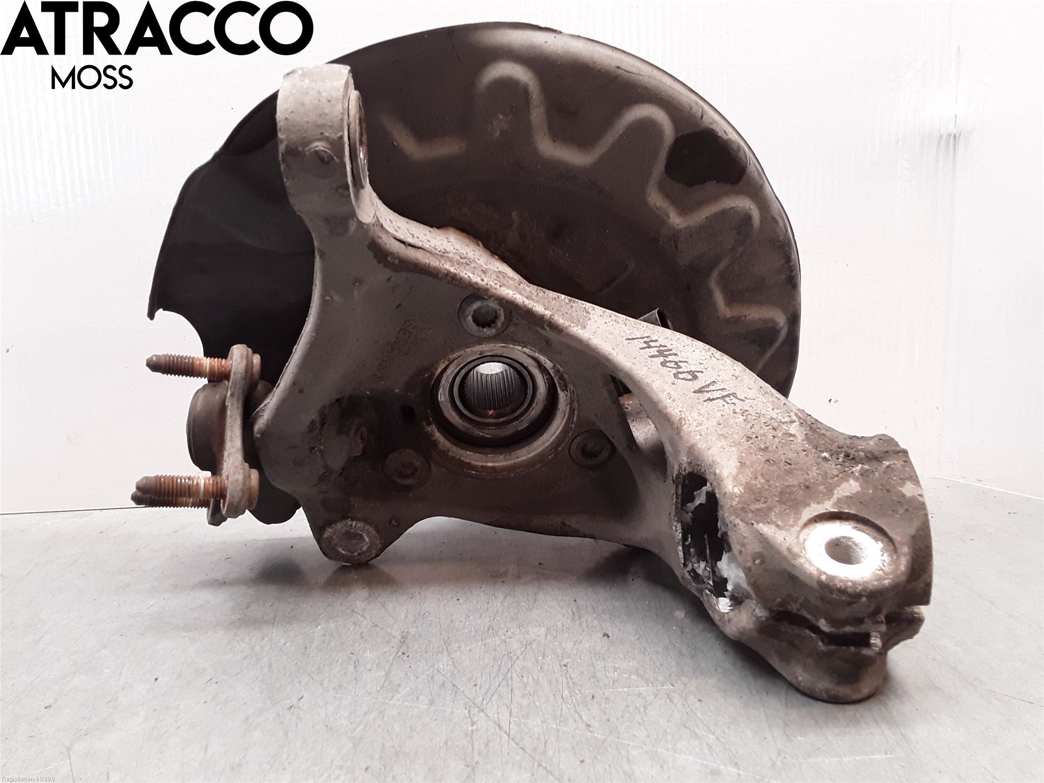 Volkswagen VW PASSAT 15-19 Spindel Vf