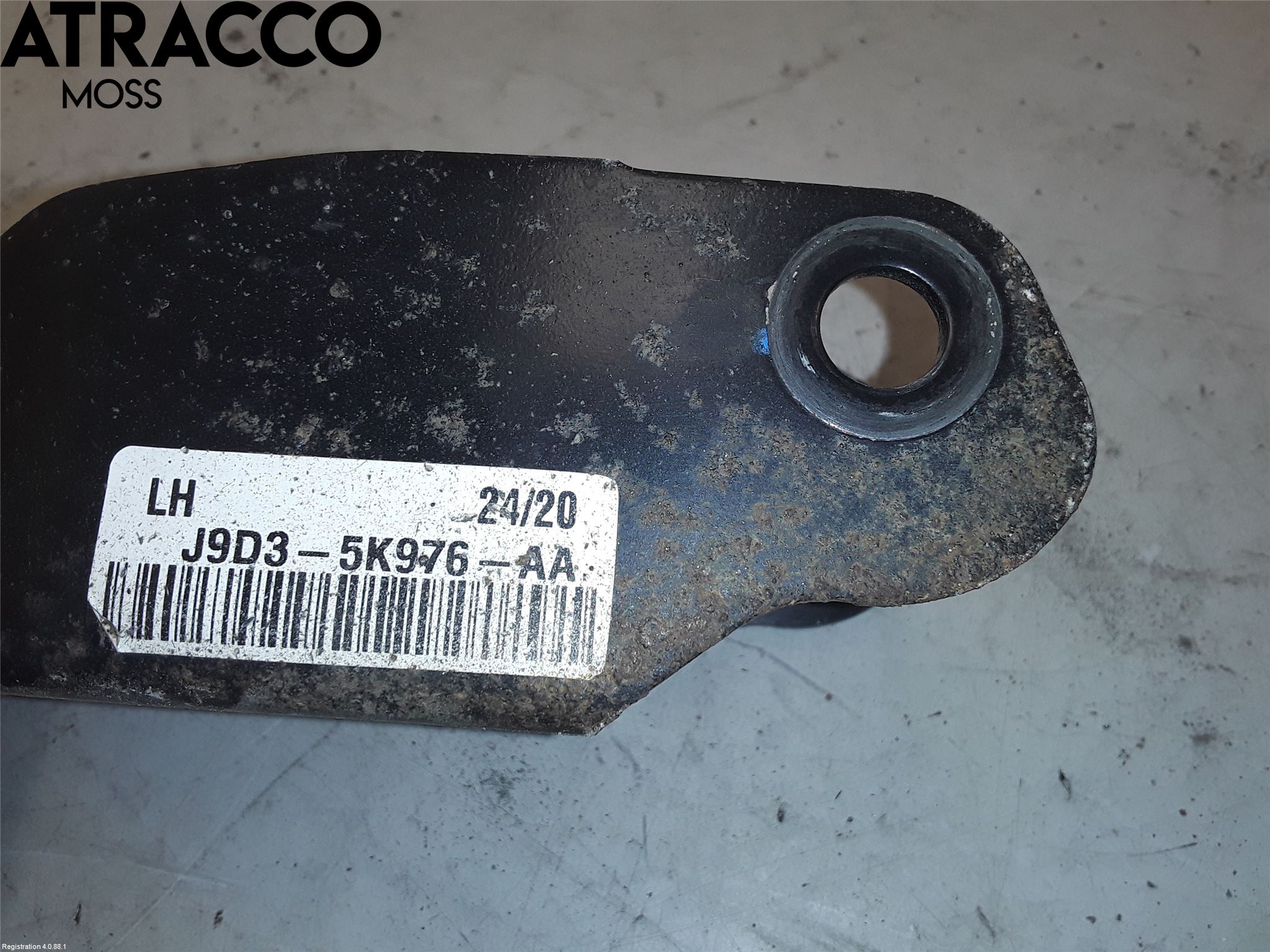 Jaguar I-PACE 18- Bakaksel Momentstag